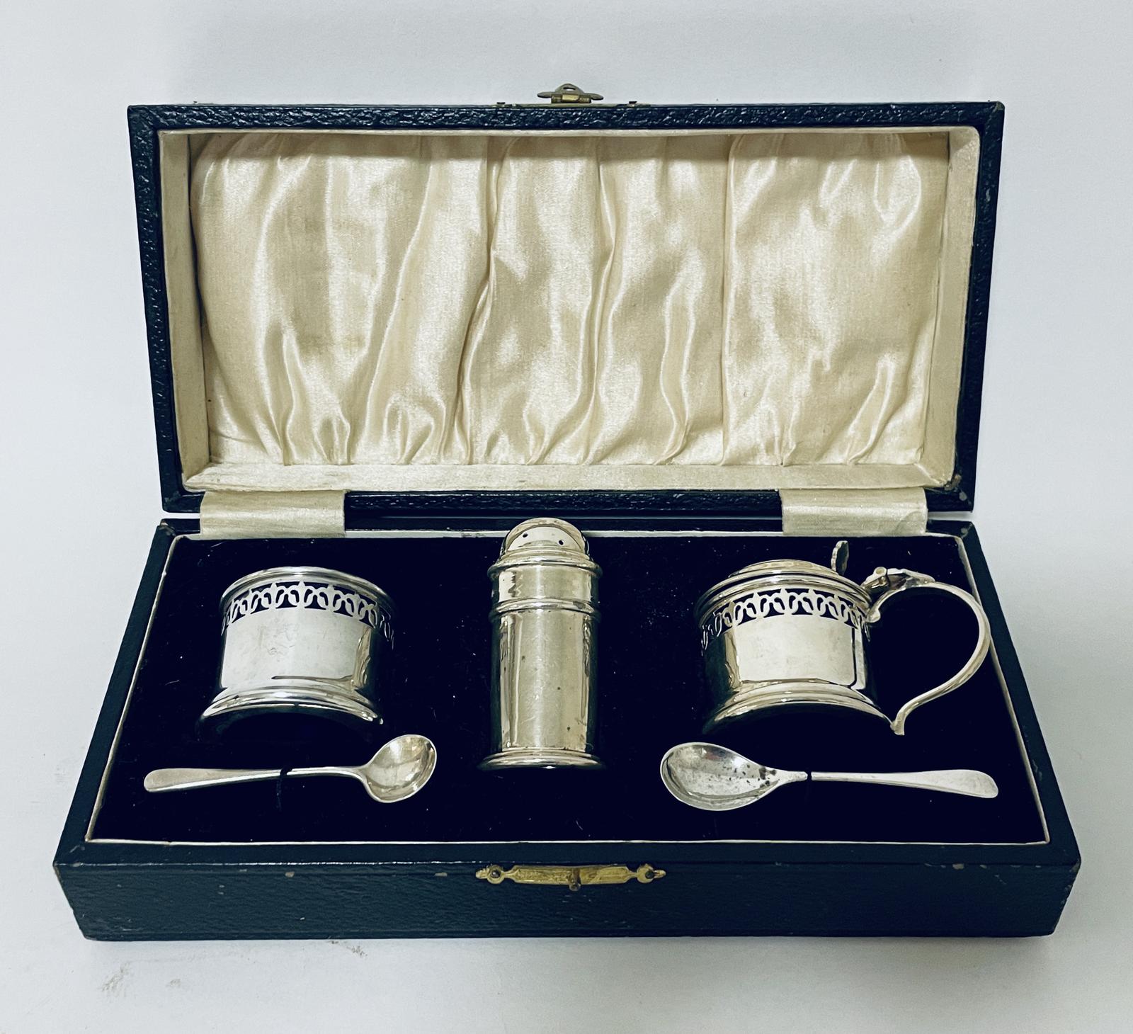 Antique Silver Cruet Set (1 of 16) Antique Silver Cruet Set (1 of 16)