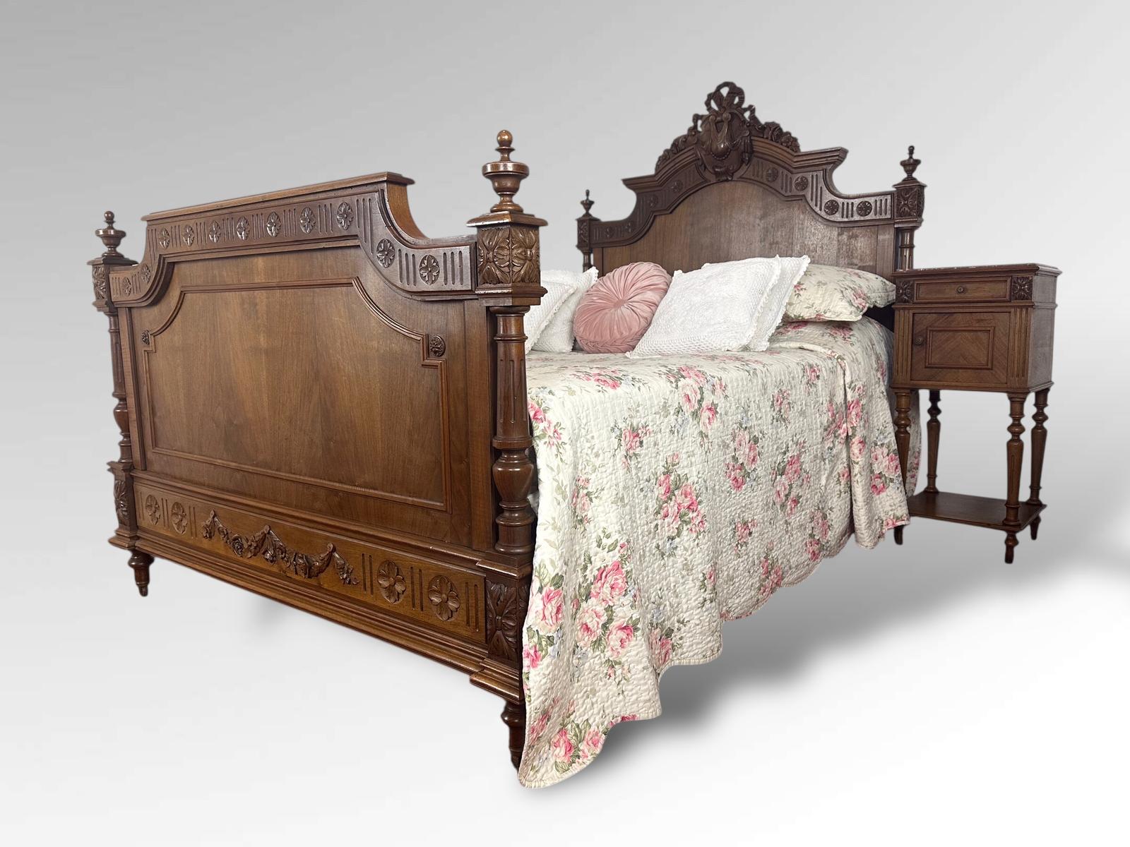 Vintage French Rocco Style Double Bed Frame & Pot Cupboard (1 of 20) Vintage French Rocco Style Double Bed Frame & Pot Cupboard (1 of 20)