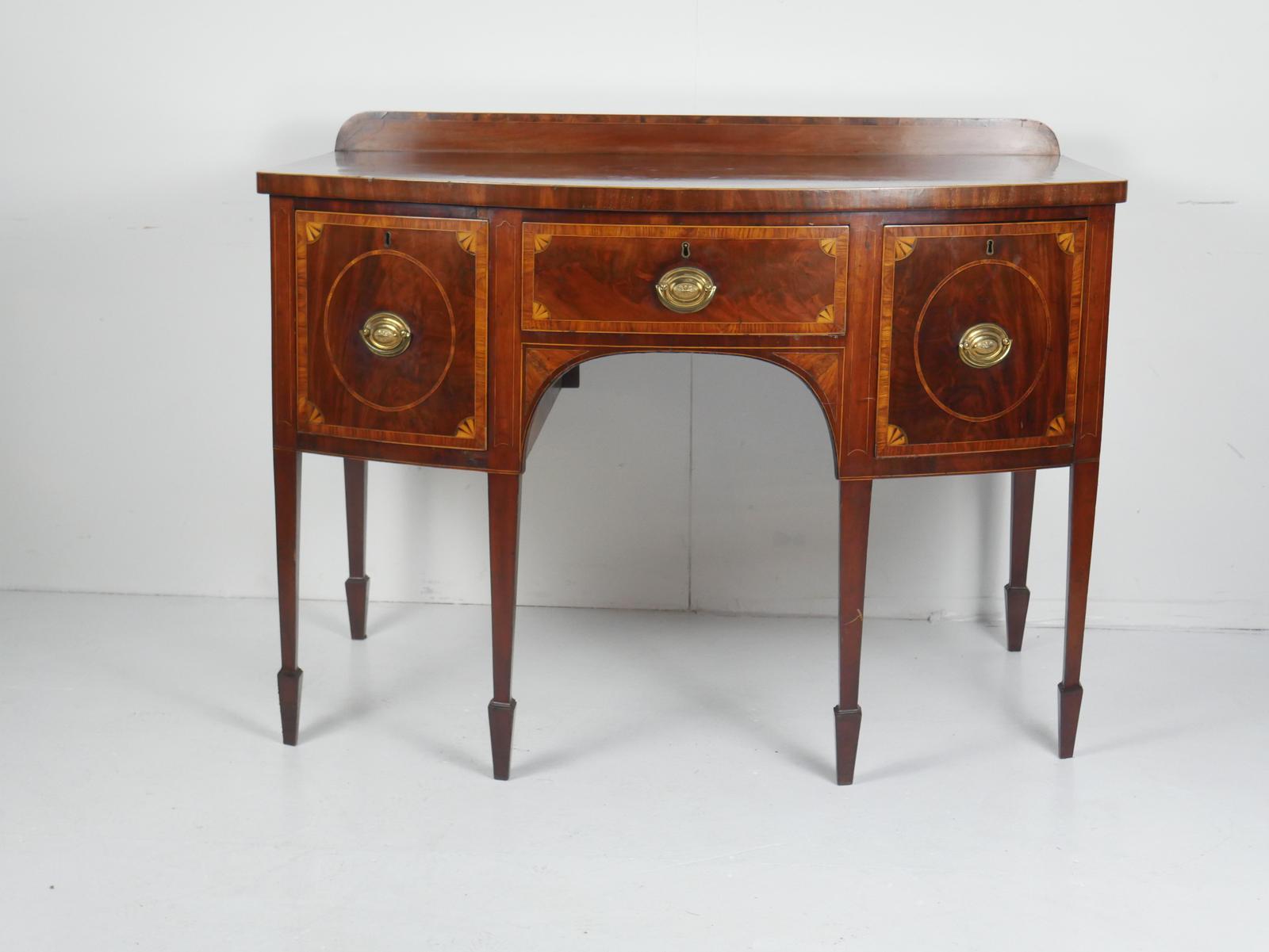 Fine Georgian Bow Sideboard (1 of 13)