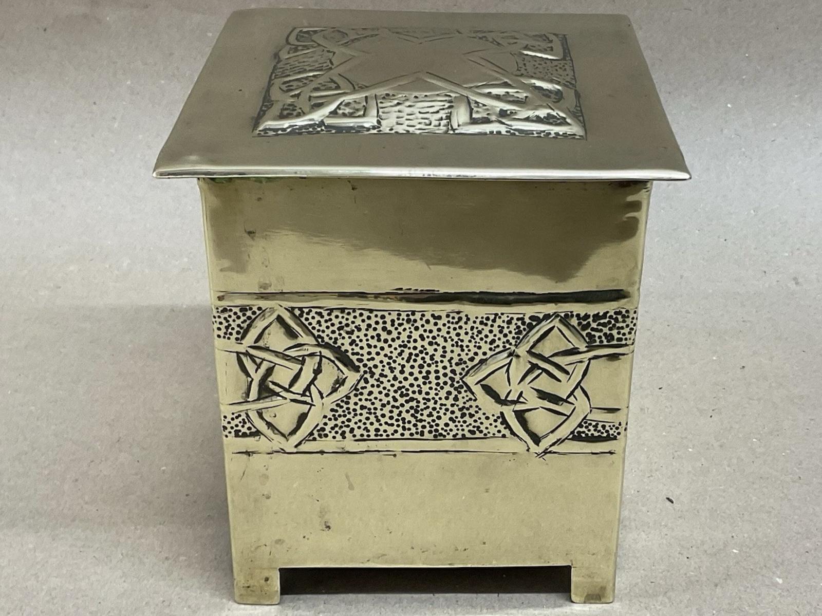 Arts & Crafts Brass Tea Caddy with Celtic Knot Designs Glasgow School Antique c.1900 (1 of 8) Arts & Crafts Brass Tea Caddy with Celtic Knot Designs Glasgow School Antique c.1900 (1 of 8)