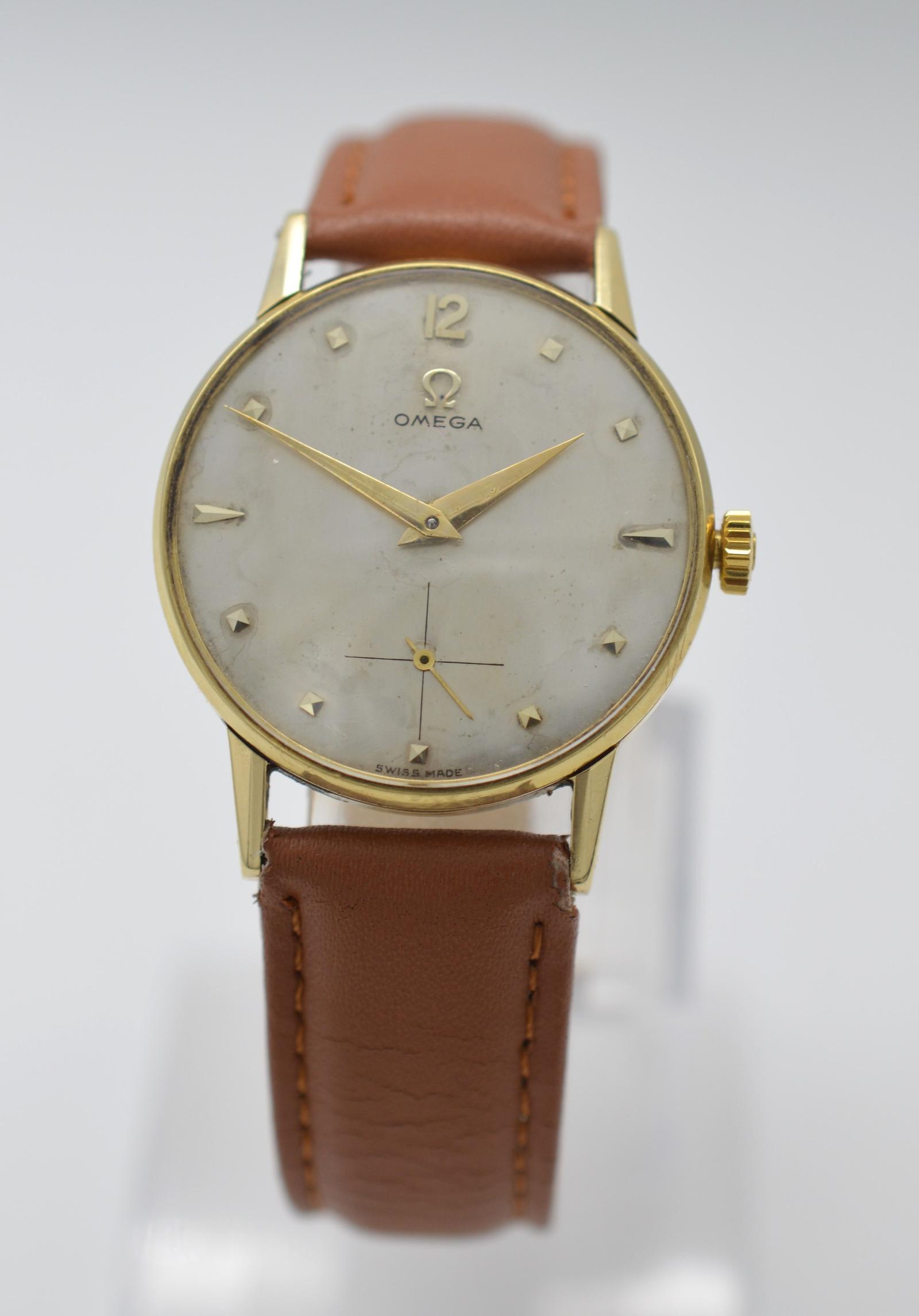 1952 Omega 14k Gold Wristwatch (1 of 8)