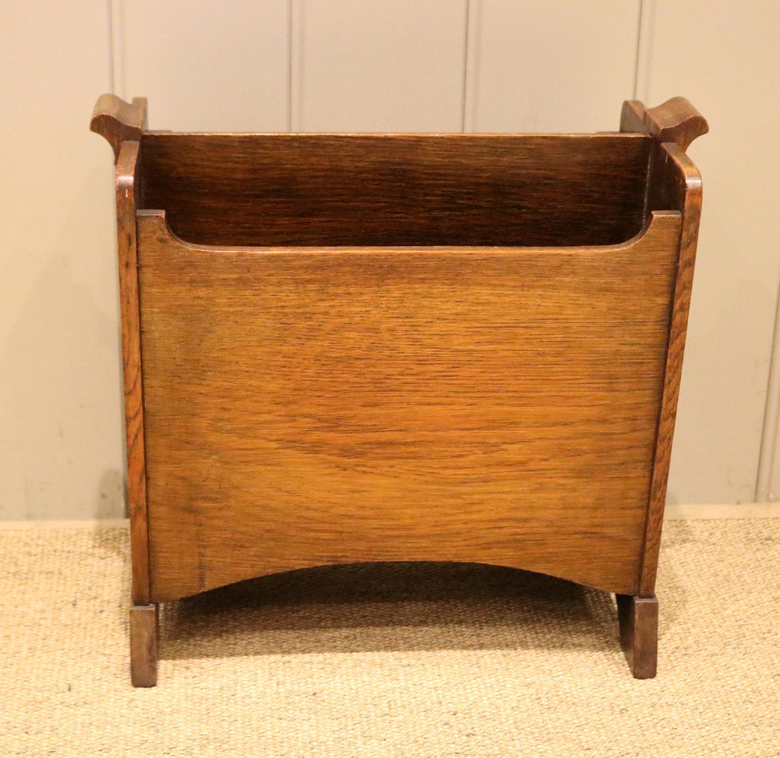 Oak Newspaper Rack (1 of 10) Oak Newspaper Rack (1 of 10)