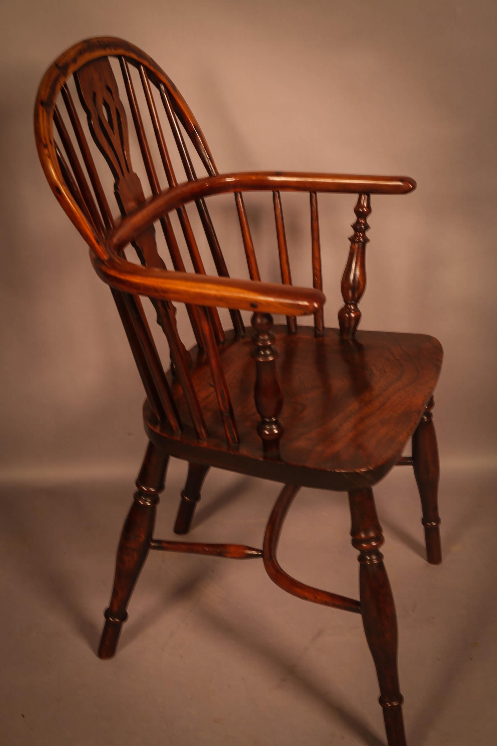 Yew Wood Low Back Windsor Chair Rockley Maker (1 of 8) Yew Wood Low Back Windsor Chair Rockley Maker (1 of 8)