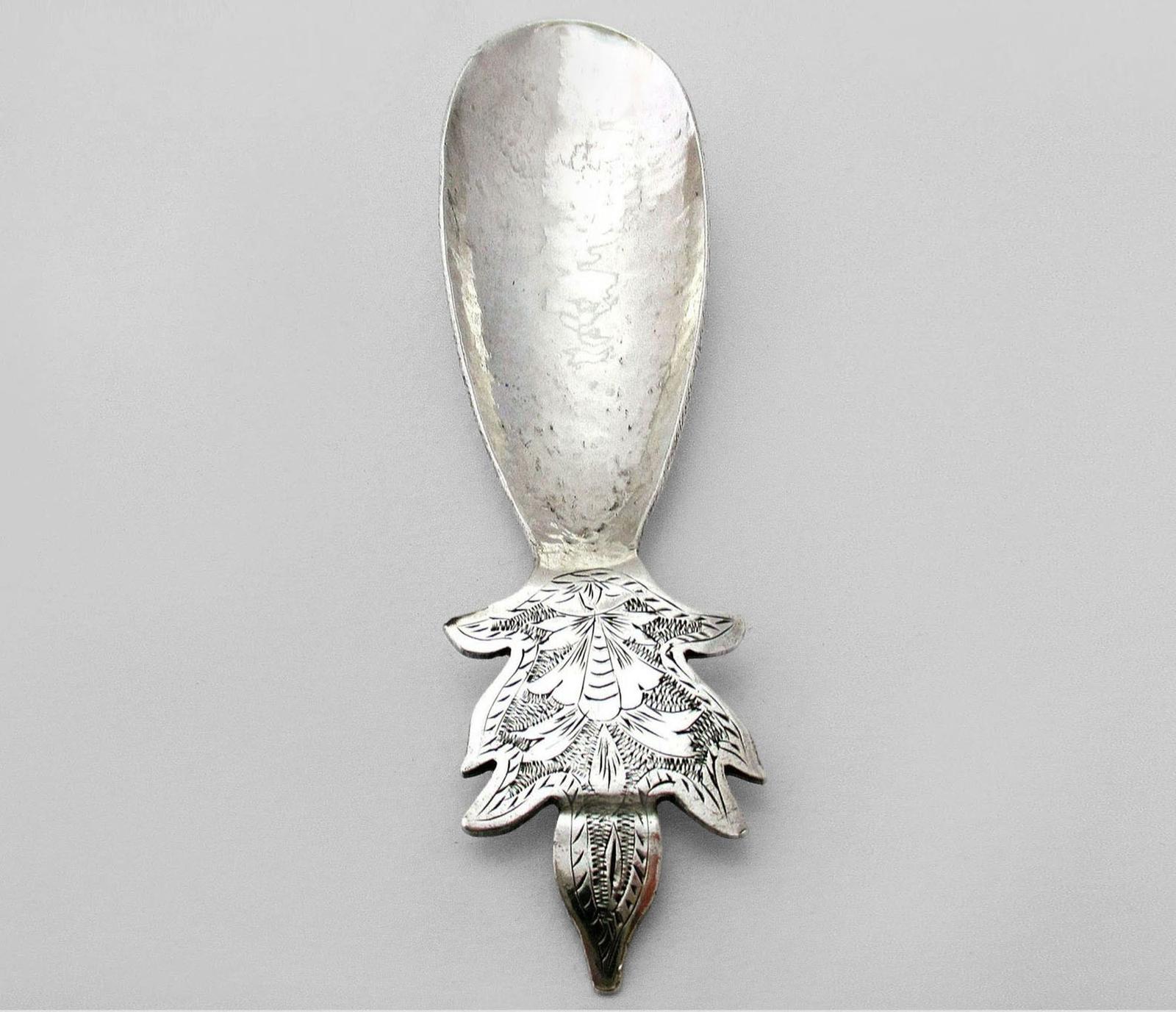 Unusual Carrot Shape Arts & Crafts 1912 Antique Heavy Sterling Silver Tea Caddy Spoon (1 of 5)