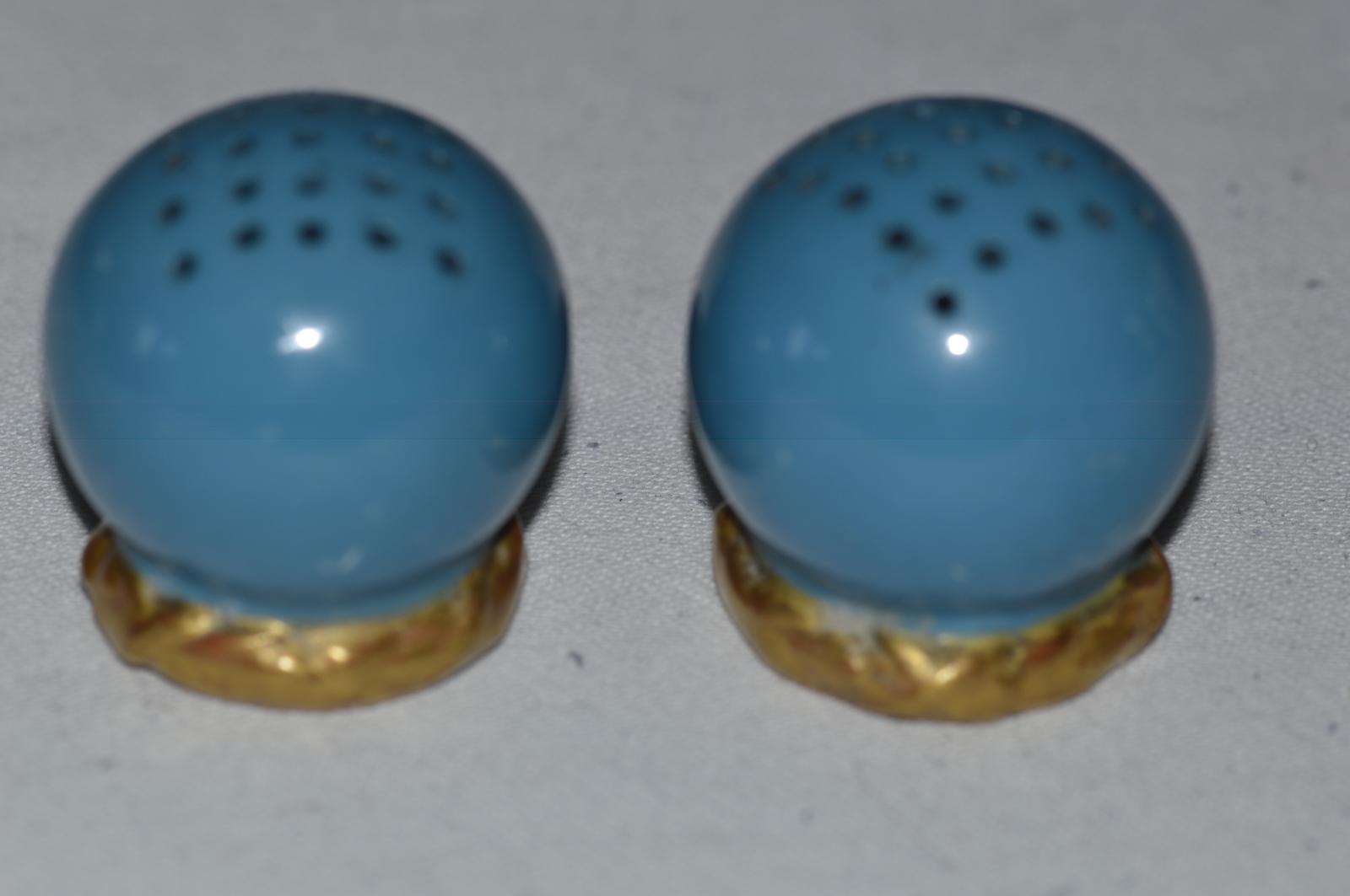 Early 20th Century Royal Worcester Ceramic Salt & Pepper Shakers (1 of 6)