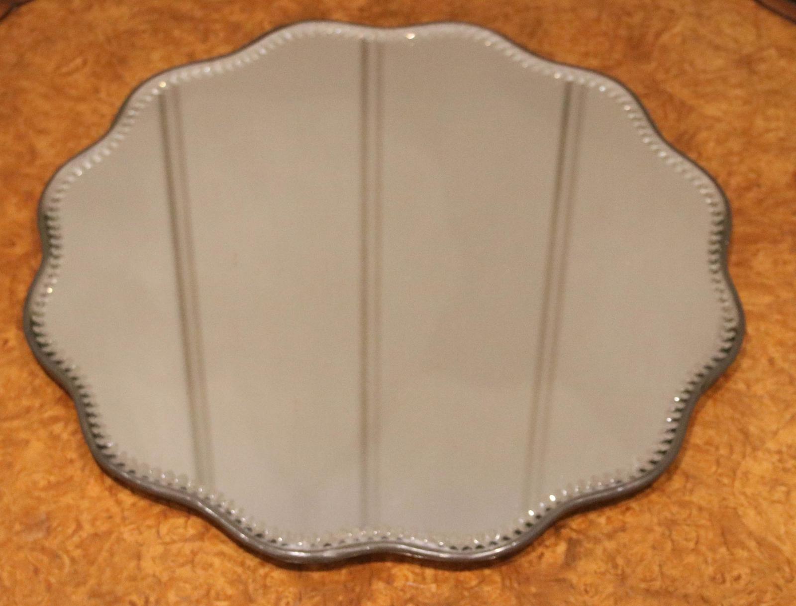 Cut Glass Table Mirror (1 of 9) Cut Glass Table Mirror (1 of 9)