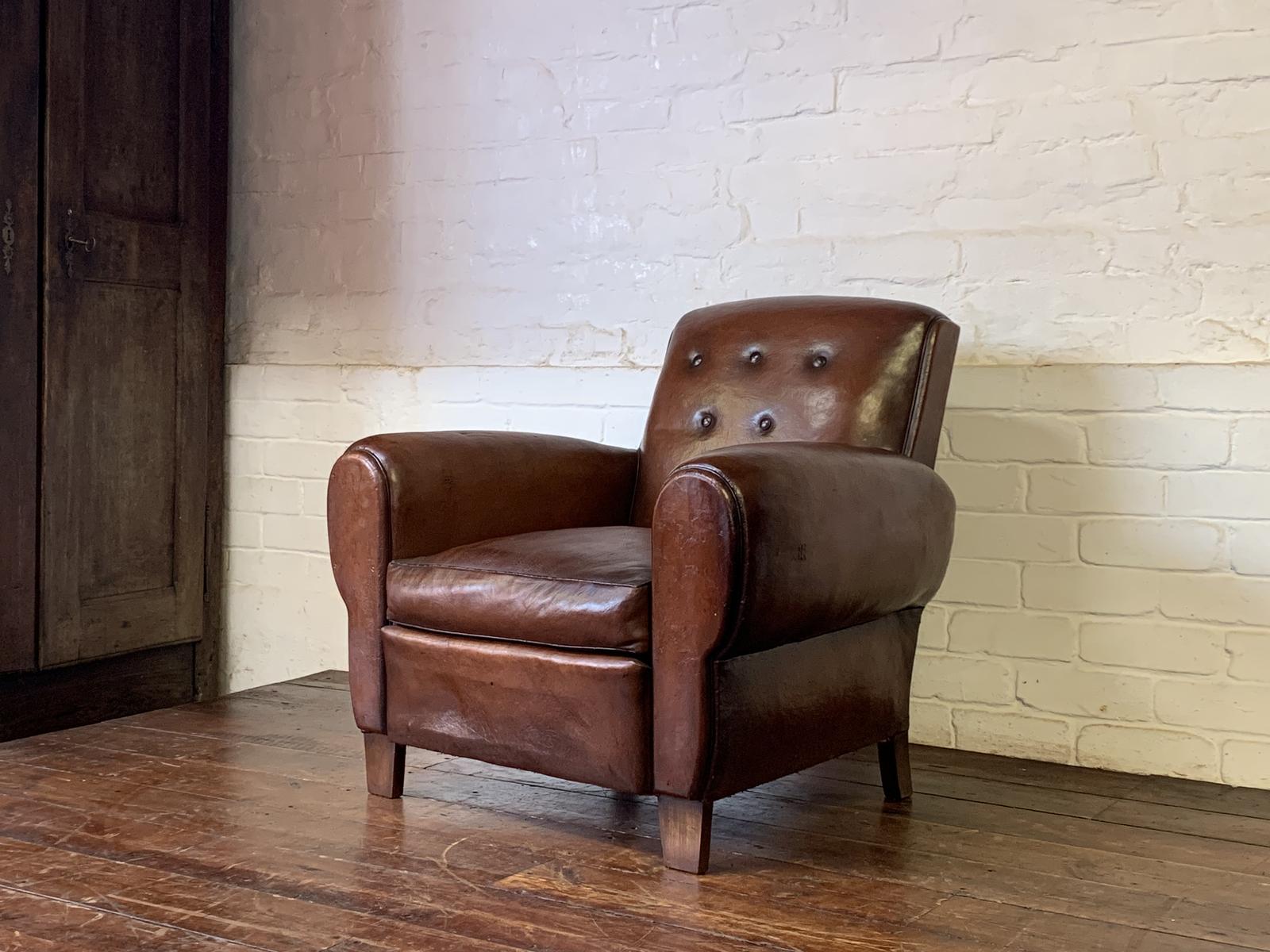 1940s Club Chairs - main image