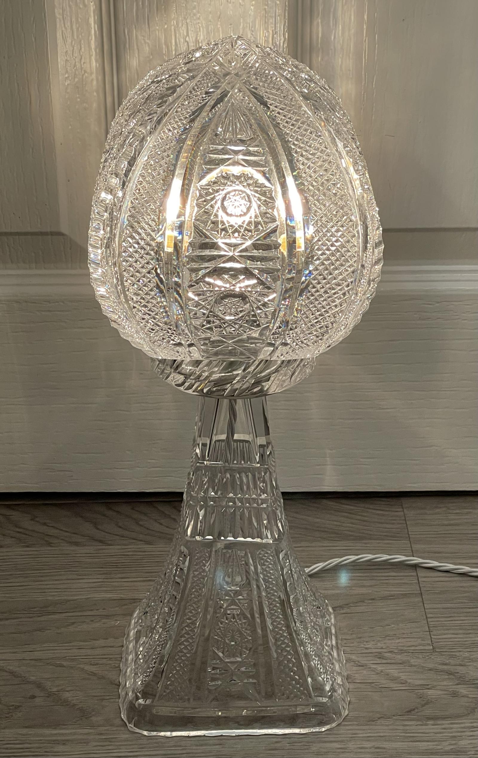 Beautiful Cut Glass Crystal Table Lamp (1 of 7) Beautiful Cut Glass Crystal Table Lamp (1 of 7)