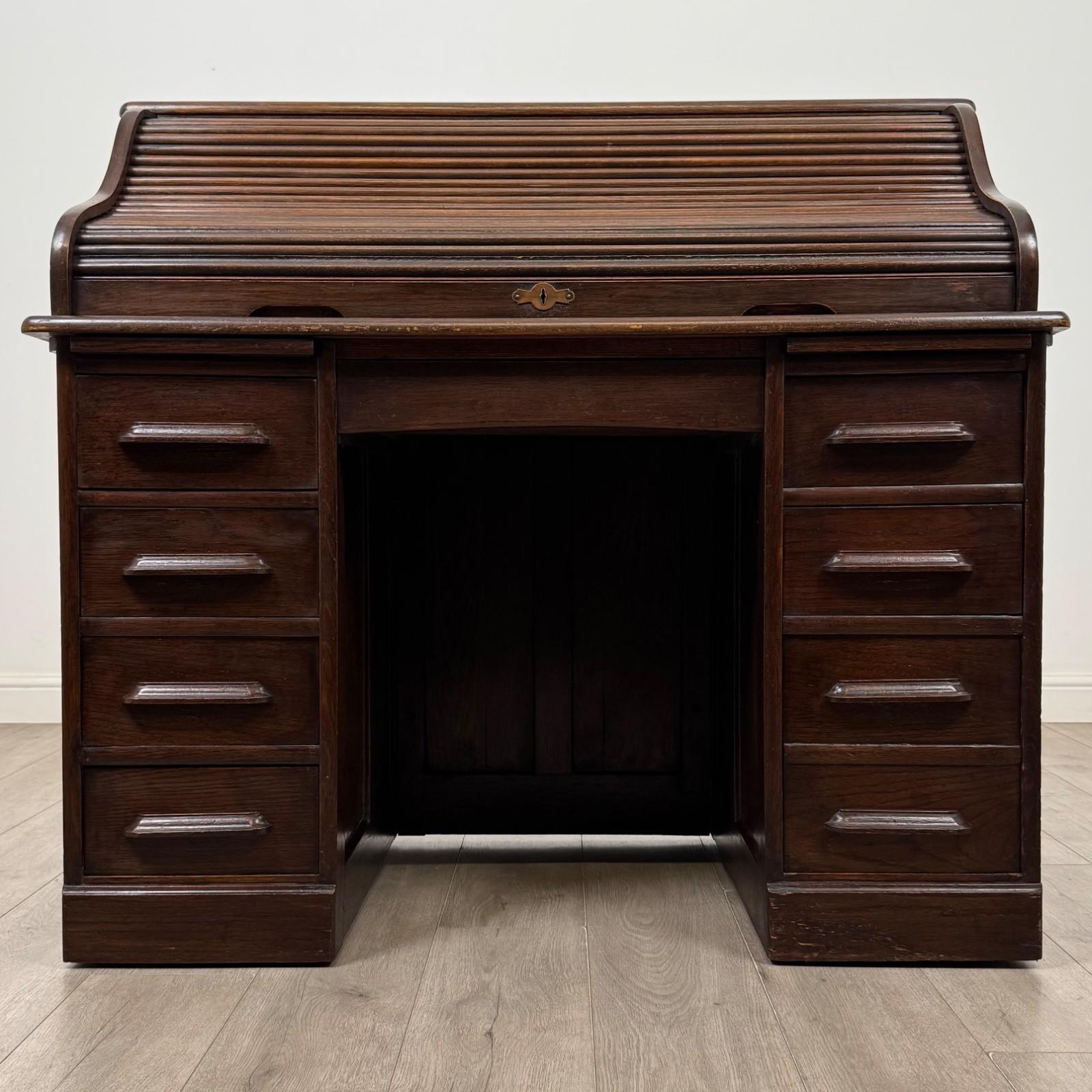 Antique 20th Century Edwardian Roll Top Desk in Oak (1 of 14) Antique 20th Century Edwardian Roll Top Desk in Oak (1 of 14)