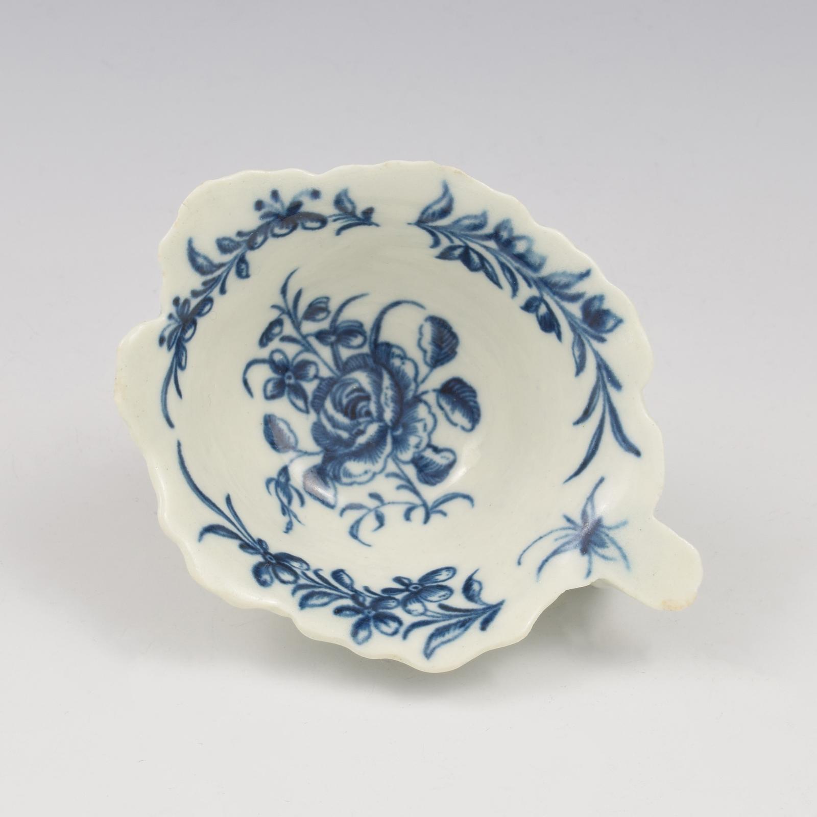 Rare Dr Wall / First Period Worcester Porcelain Butter Boat Rose & Running Border c.1760 (1 of 14) Rare Dr Wall / First Period Worcester Porcelain Butter Boat Rose & Running Border c.1760 (1 of 14)