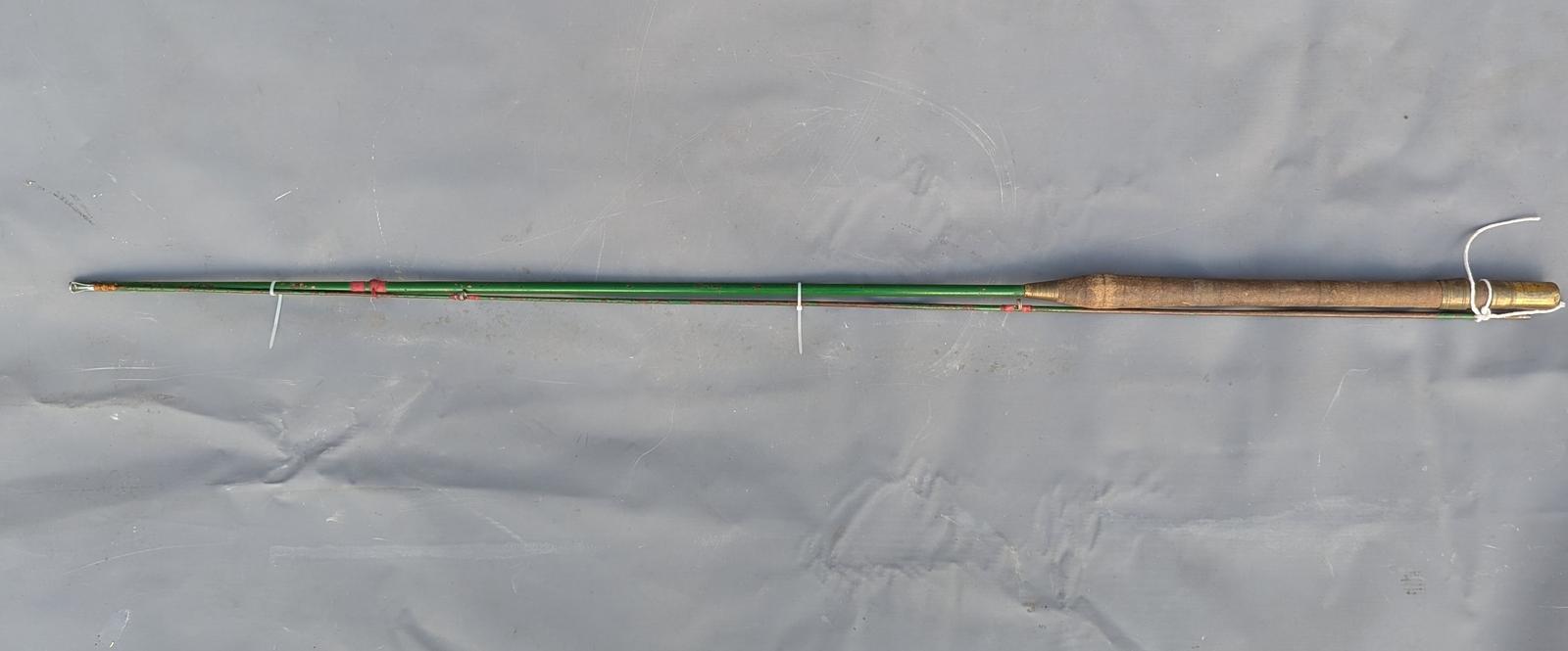 Vintage WW2 Tank Aerial Fishing Rod (1 of 9) Vintage WW2 Tank Aerial Fishing Rod (1 of 9)