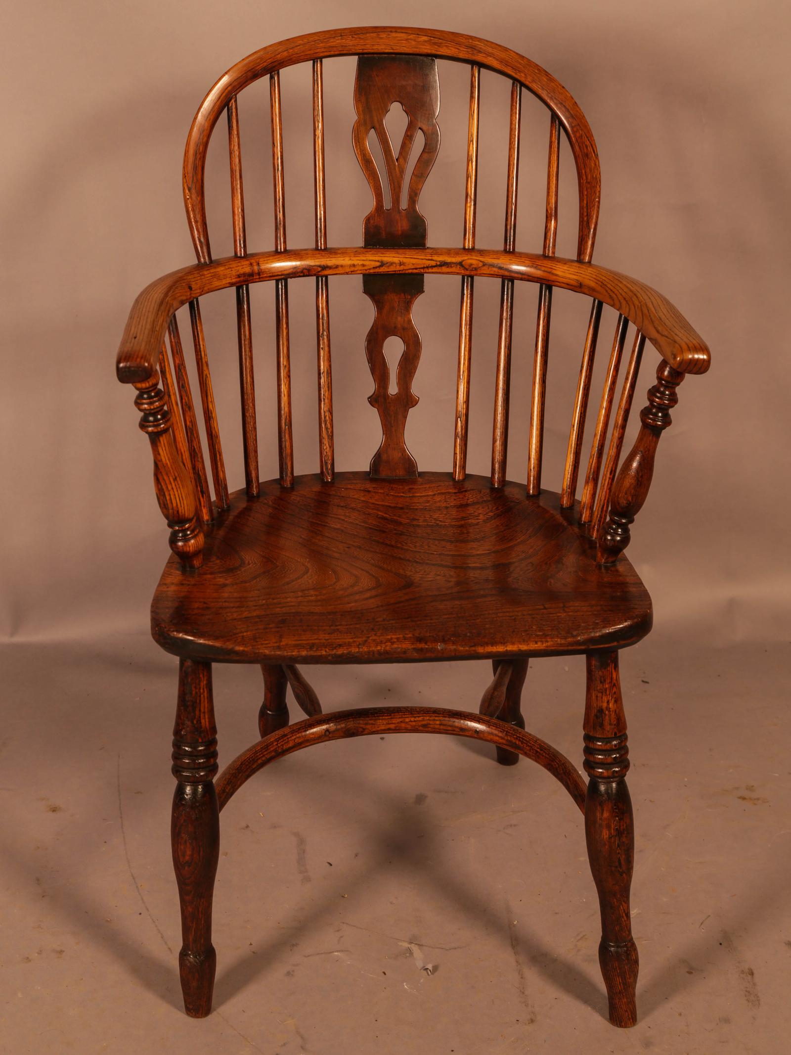 Ash & Elm Low Back Windsor Chair Rockley (1 of 8) Ash & Elm Low Back Windsor Chair Rockley (1 of 8)