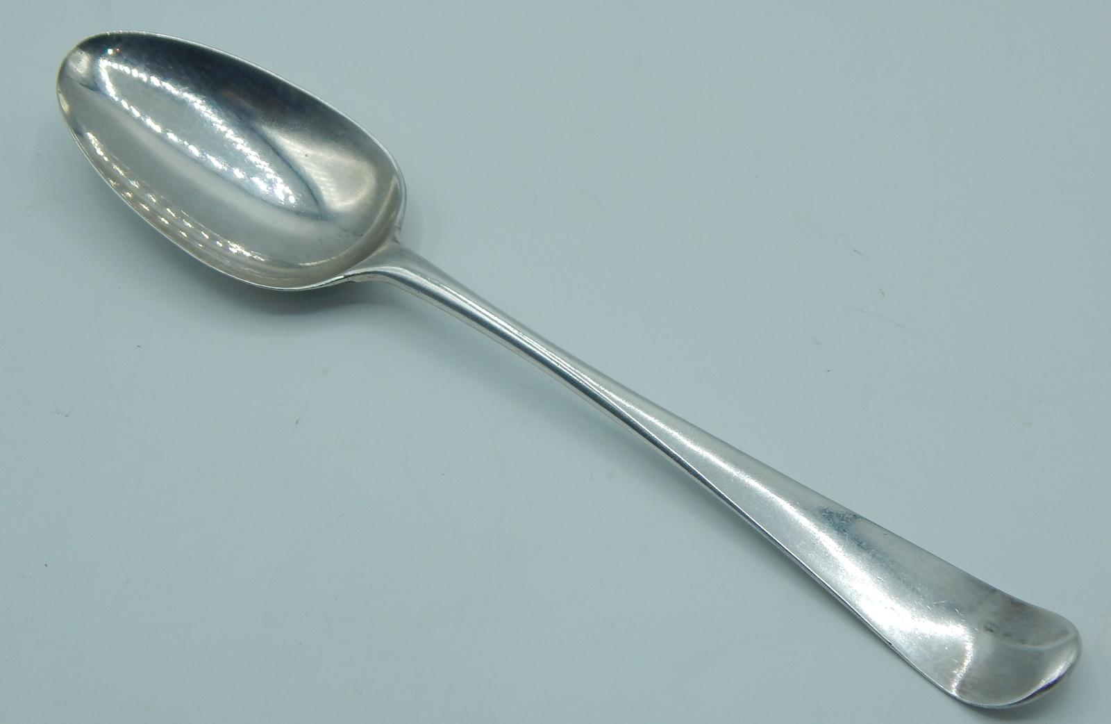 Early George III Silver Table Spoon - Chawner (1 of 8)