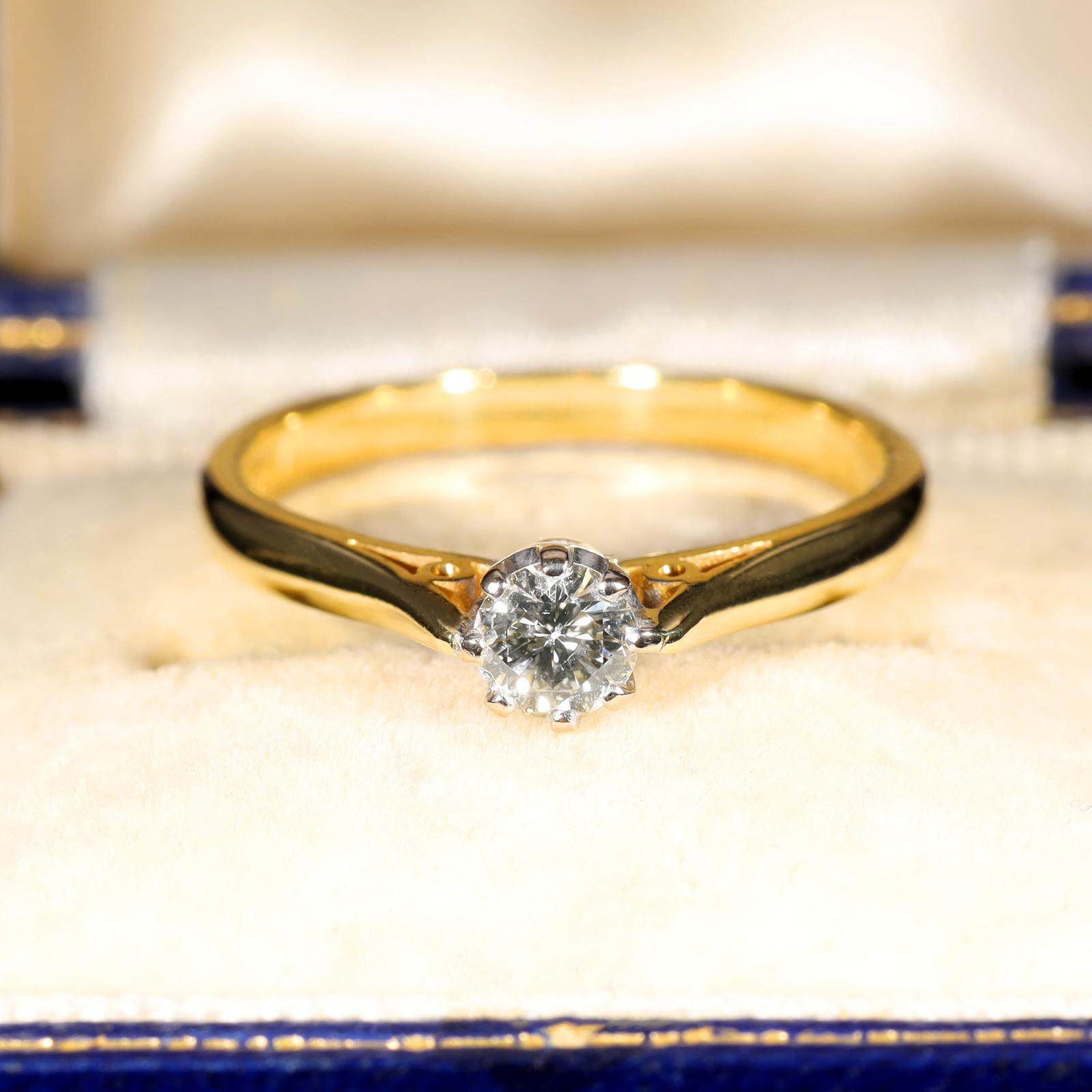 The Vintage 1990 Brilliant Cut Diamond Elegant Ring (1 of 9)
