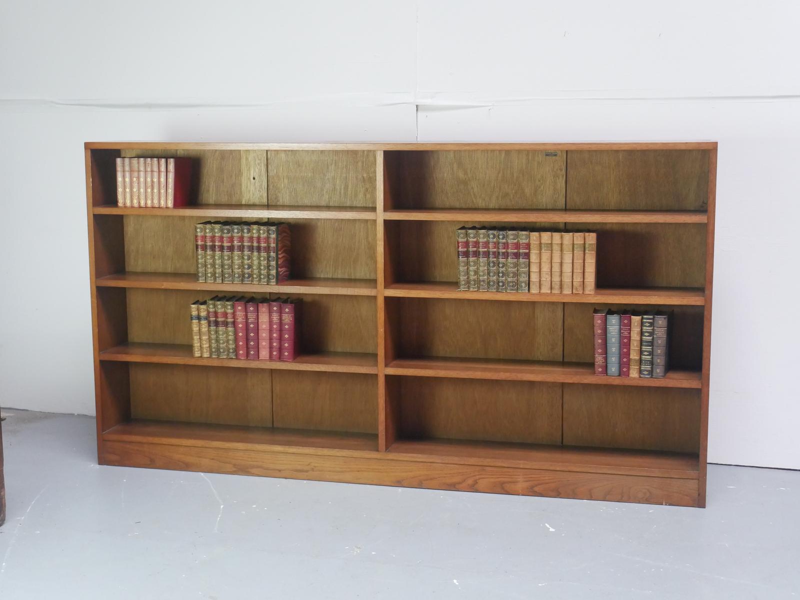 Oak Bookcase Arthur Simpson (1 of 11) Oak Bookcase Arthur Simpson (1 of 11)