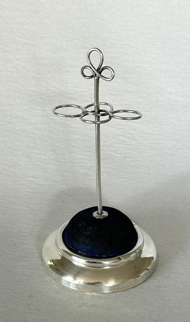 A Fine Edwardian Silver Hatpin Stand (1 of 8) A Fine Edwardian Silver Hatpin Stand (1 of 8)
