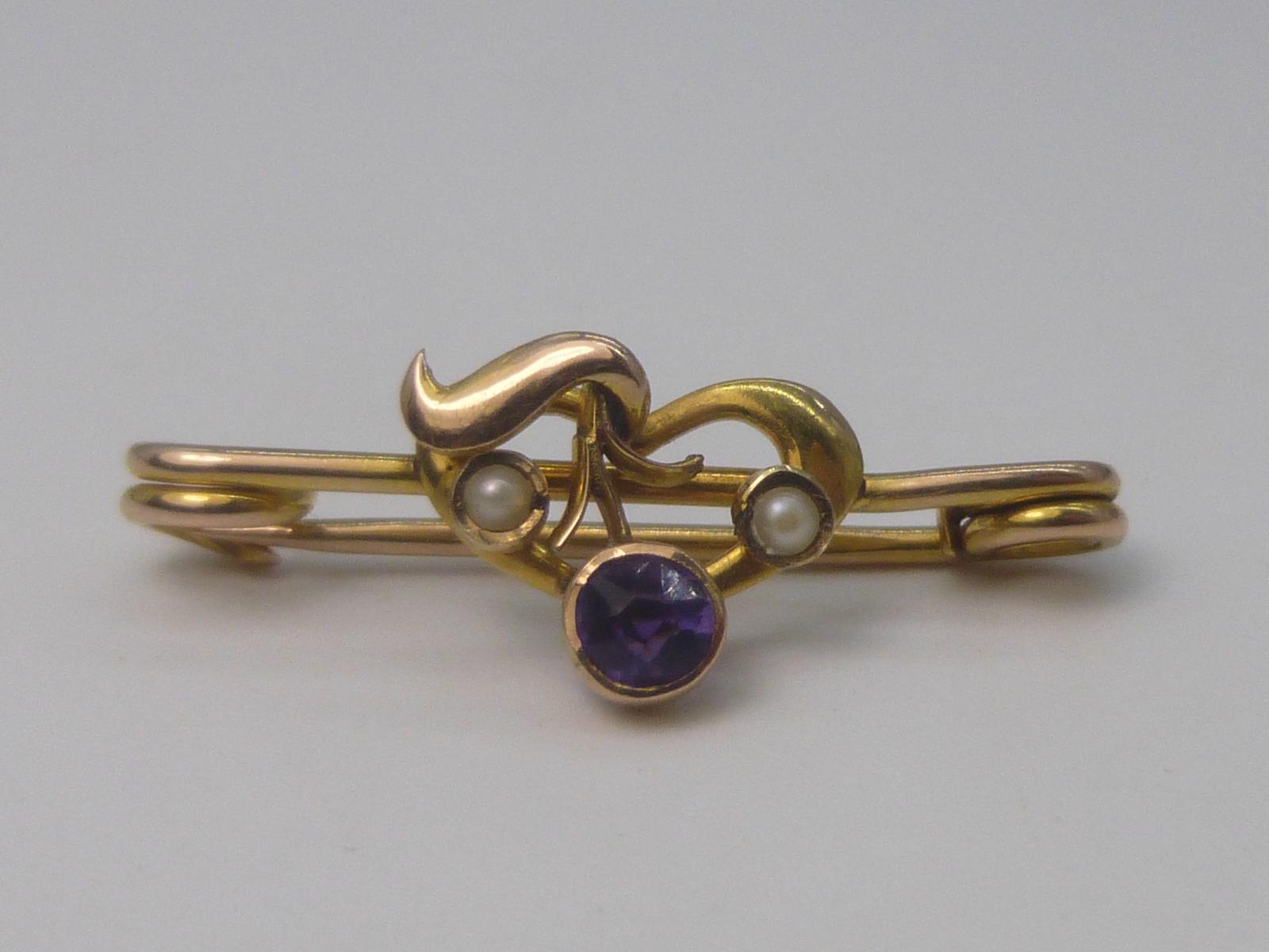 Edwardian Gold, Amethyst and Pearl Brooch (1 of 6)