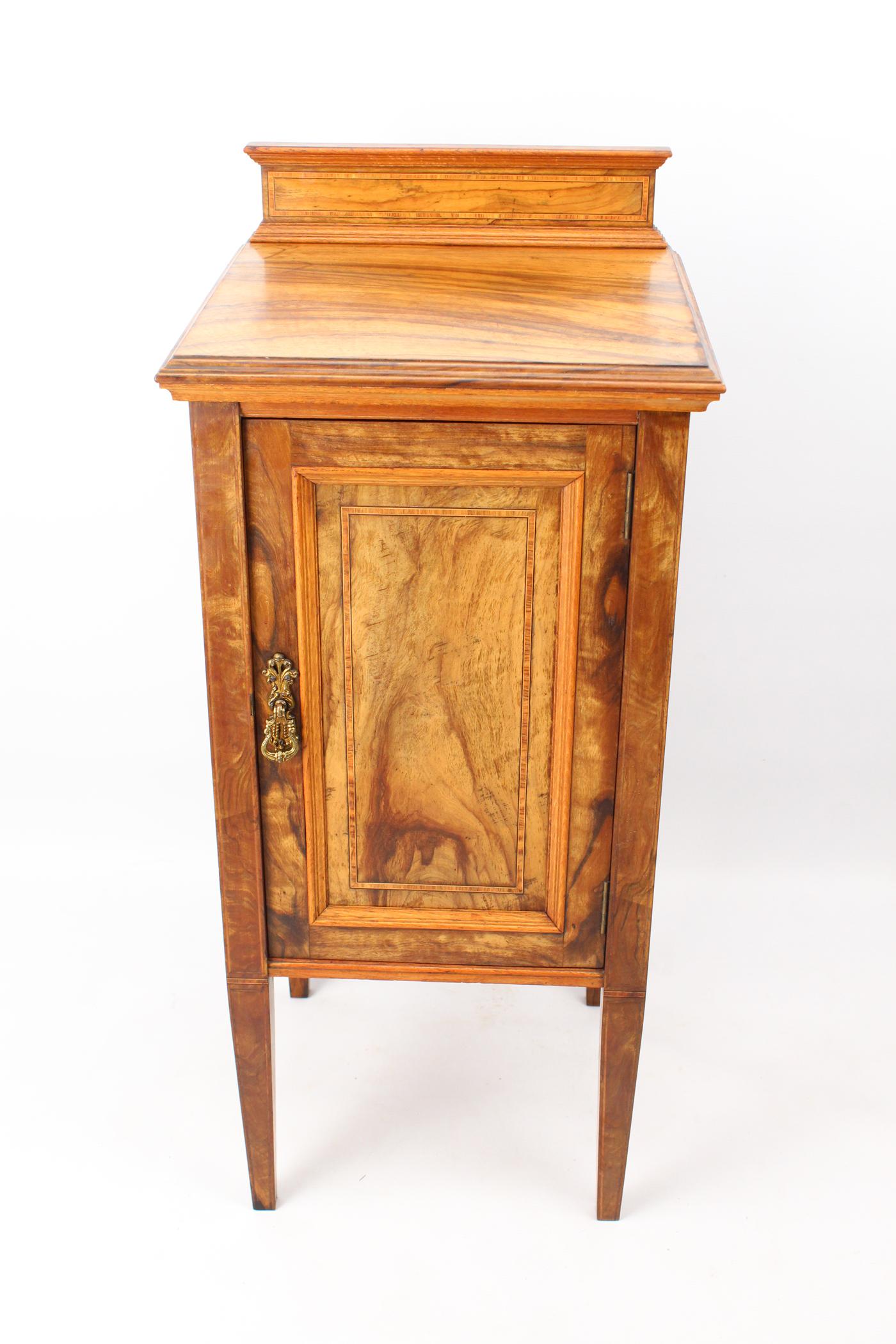 Edwardian Burr Walnut Maple & Co Bedside Cabinet (1 of 13) Edwardian Burr Walnut Maple & Co Bedside Cabinet (1 of 13)