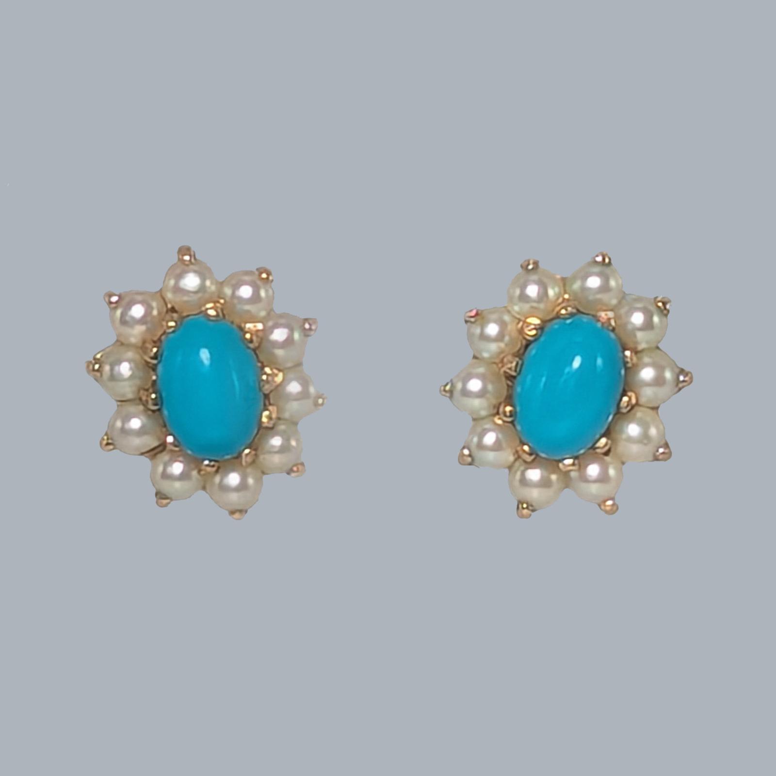1965 London Hallmarked 9ct Gold Turquoise and Split Pearl Cluster Earrings (1 of 9) 1965 London Hallmarked 9ct Gold Turquoise and Split Pearl Cluster Earrings (1 of 9)