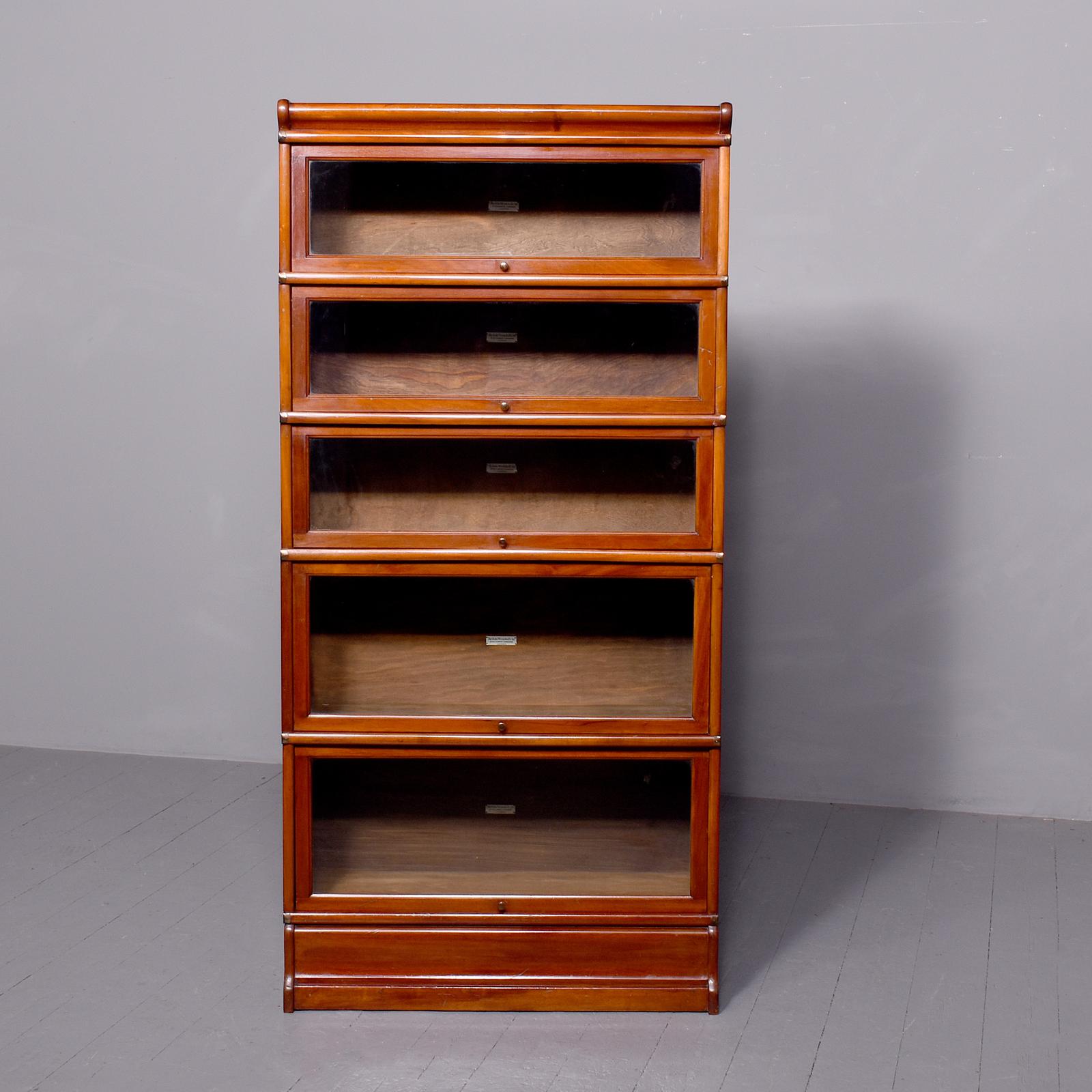 Globe Wernicke Five Section Mahogany Stacking Bookcase in Perfect Condition (1 of 8) Globe Wernicke Five Section Mahogany Stacking Bookcase in Perfect Condition (1 of 8)
