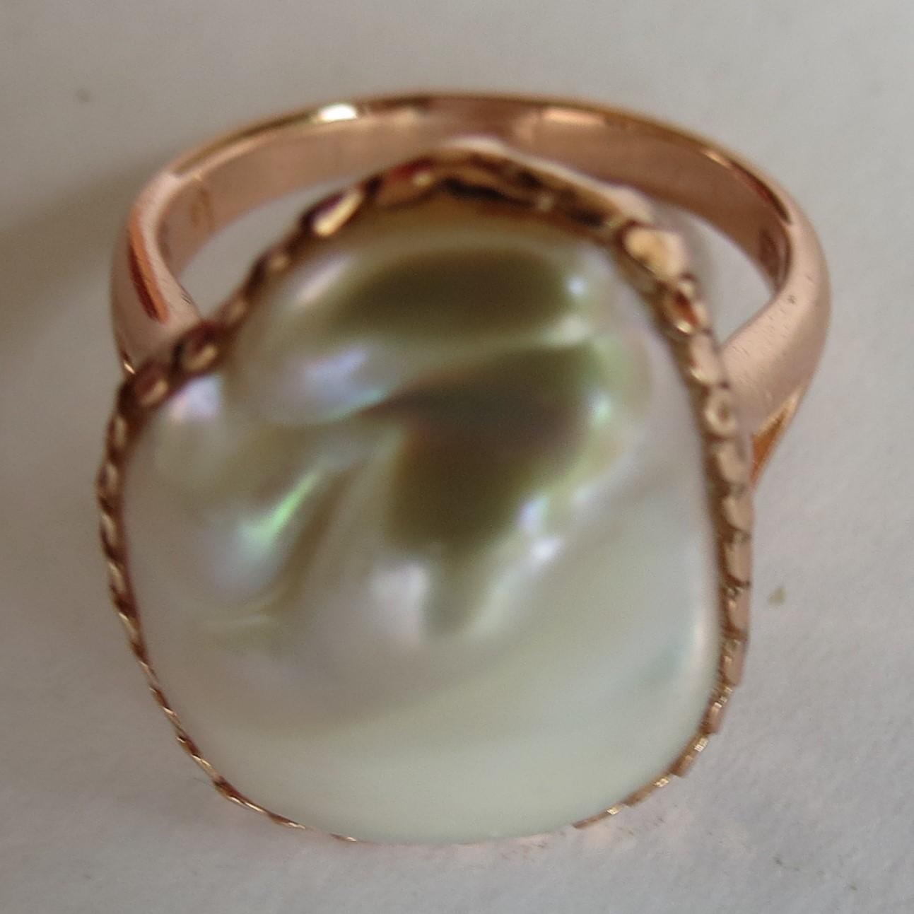 Large Baroque Pearl Ring (1 of 8)