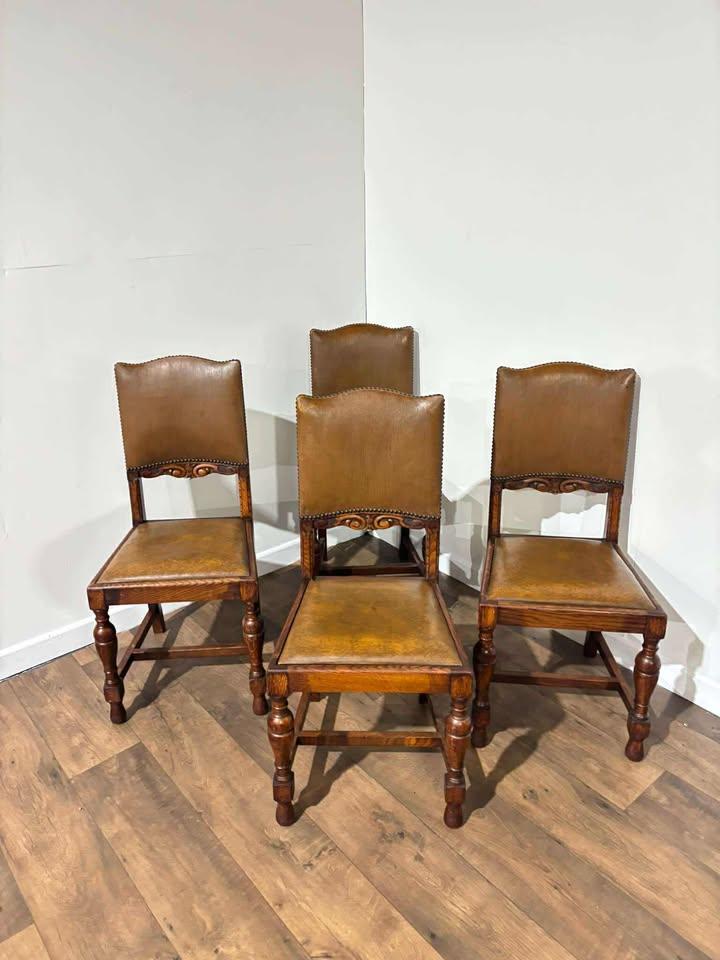 Set of Four Vintage 1940s Oak Dining Chairs (1 of 18)