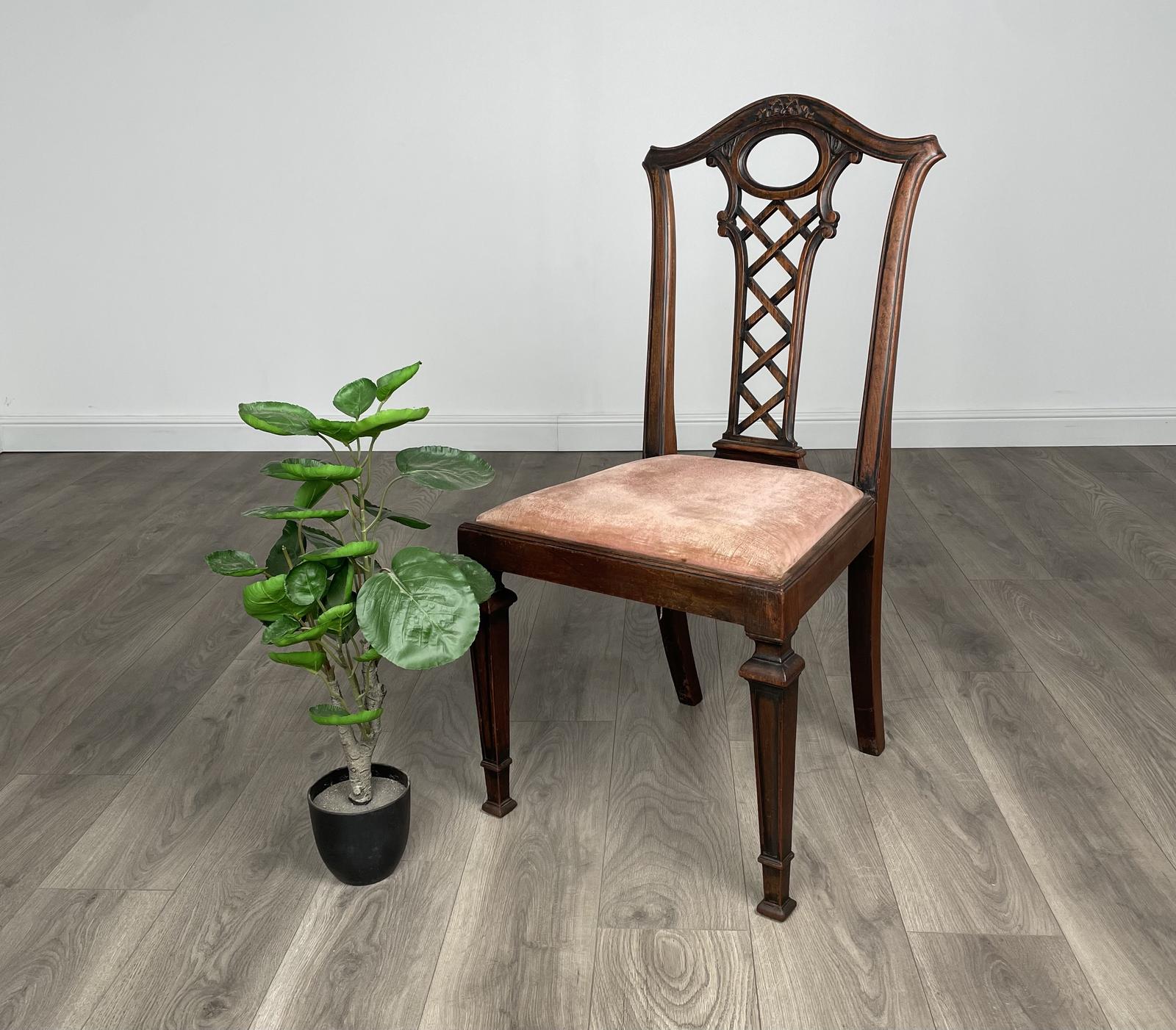 Antique Bedroom Chair / Hall Chair in Mahogany (1 of 9)