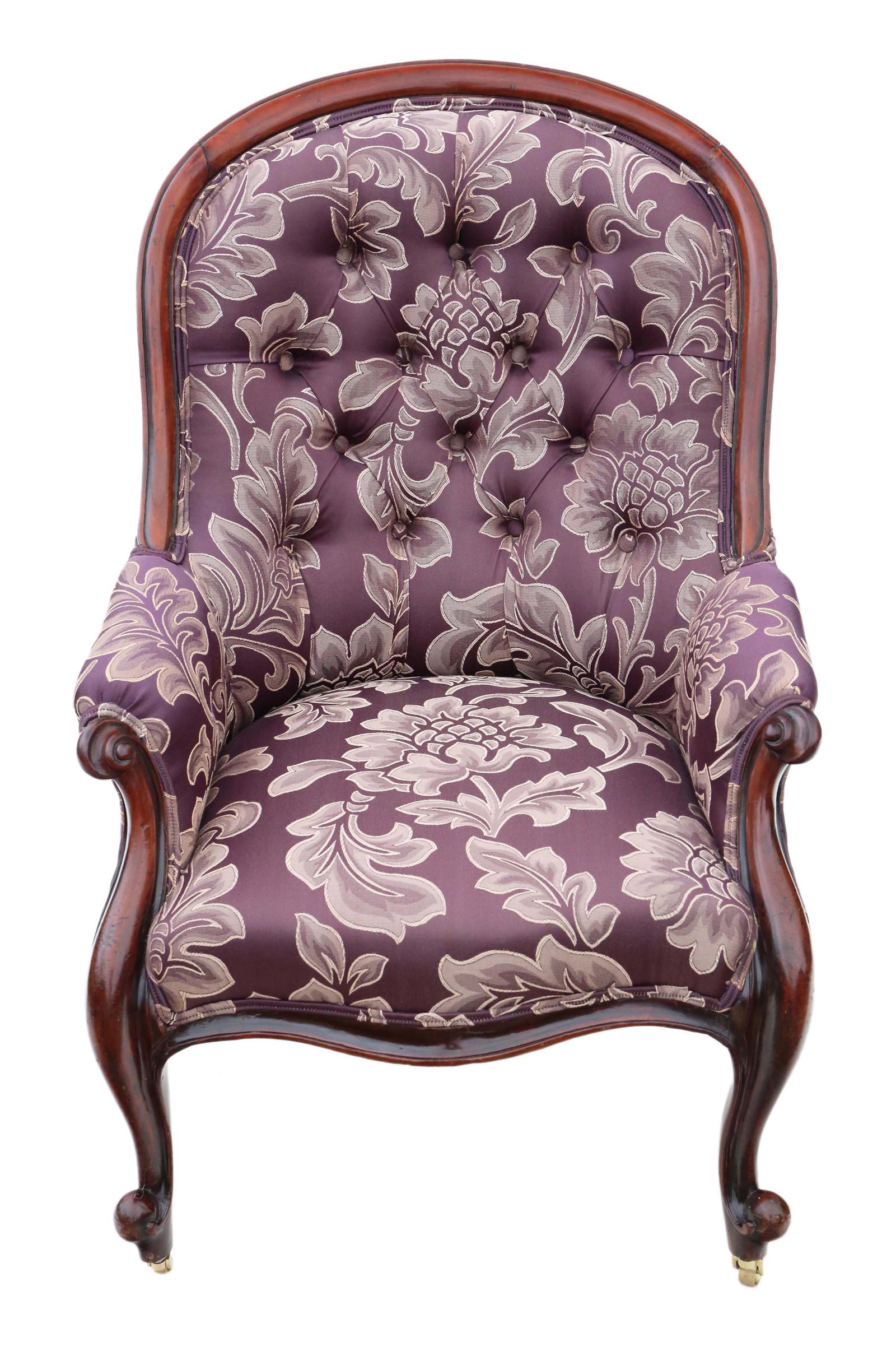 Victorian Mahogany Spoon Back Slipper Armchair c.1870 (1 of 9)