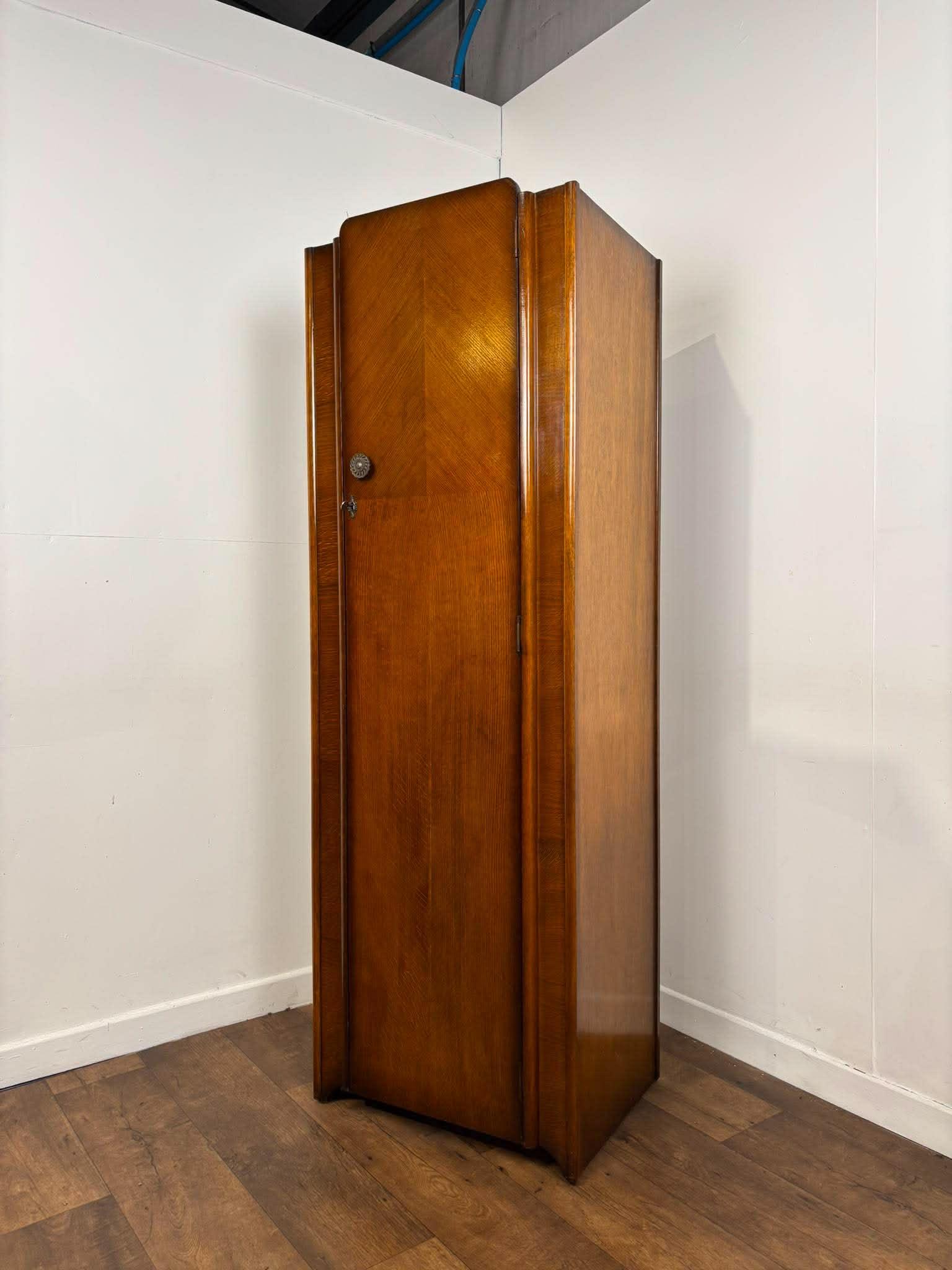 Vintage Oak Single Door Wardrobe (1 of 14) Vintage Oak Single Door Wardrobe (1 of 14)