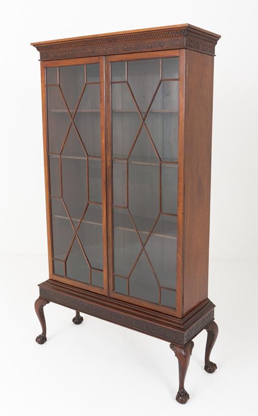 Mahogany Chippendale Style Glazed Bookcase (1 of 9) Mahogany Chippendale Style Glazed Bookcase (1 of 9)