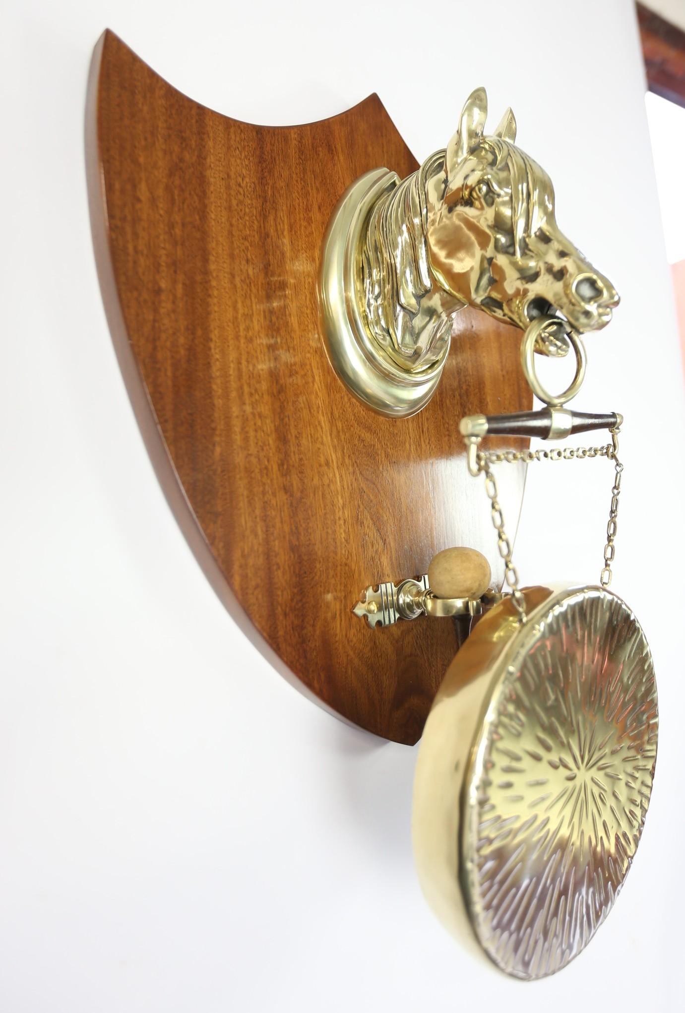 Victorian Mahogany & Brass Horse Head Wall Mounted Gong (1 of 6) Victorian Mahogany & Brass Horse Head Wall Mounted Gong (1 of 6)