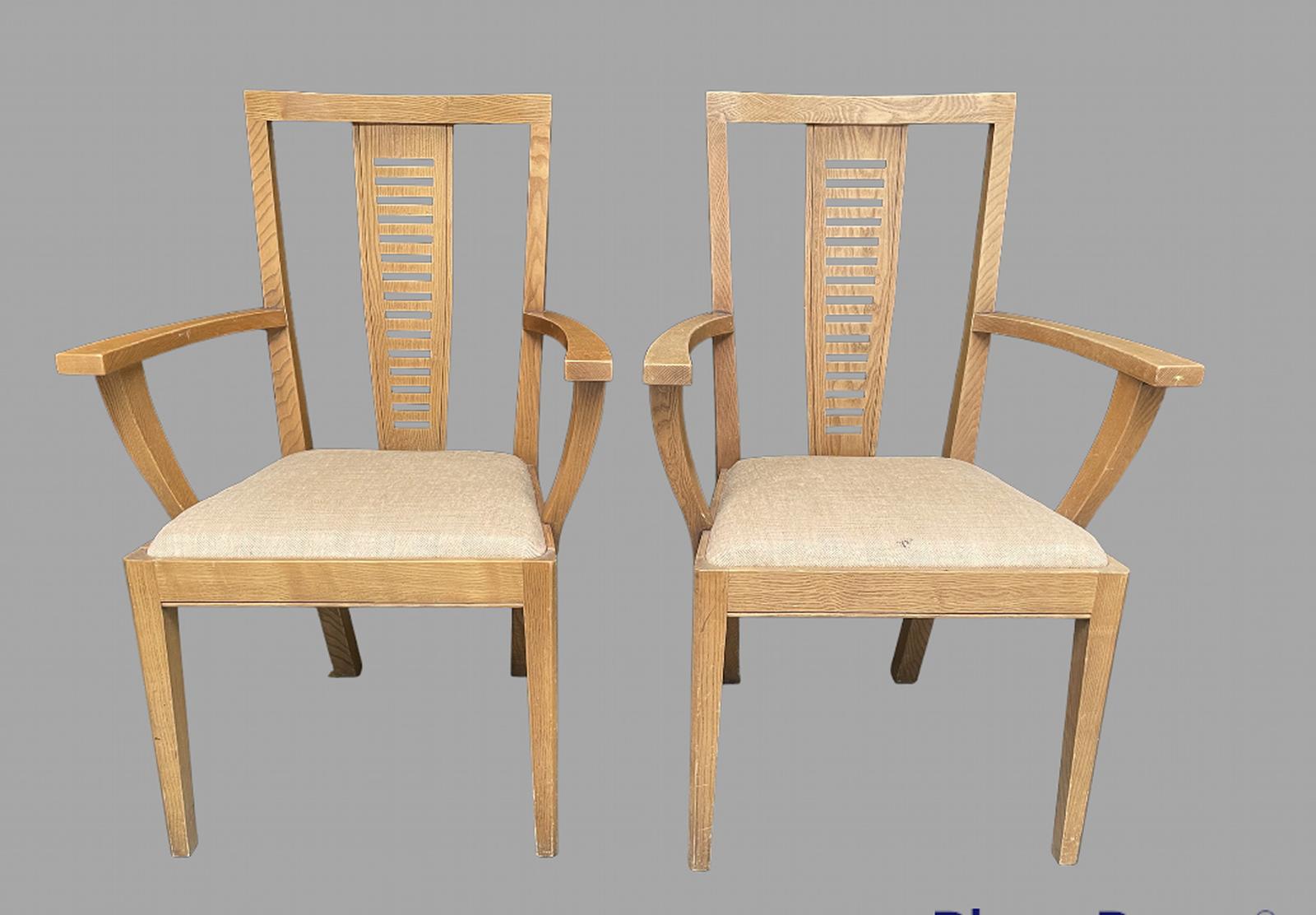 A Pair of Oak Chairs (1 of 4) A Pair of Oak Chairs (1 of 4)