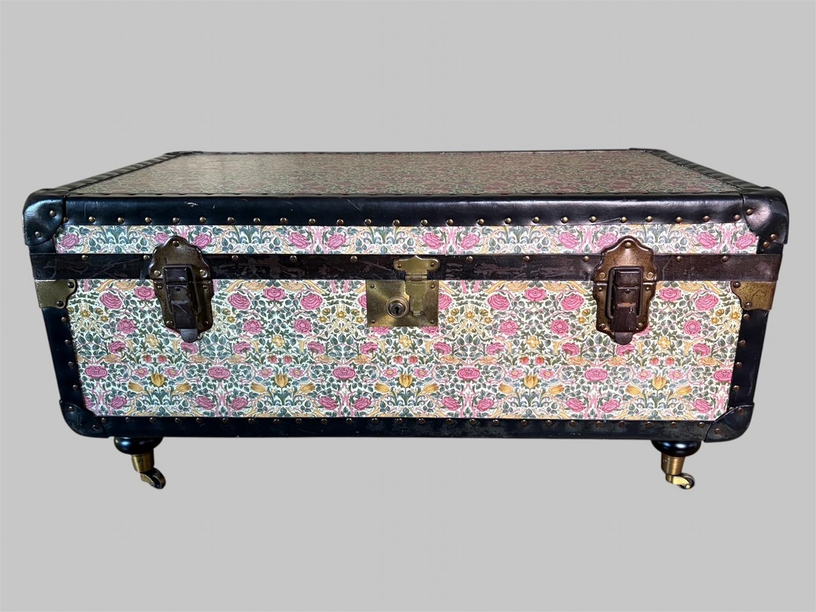 Floral Wallpapered Trunk on Castors England, Early–Mid 20th Century (1 of 13) Floral Wallpapered Trunk on Castors England, Early–Mid 20th Century (1 of 13)
