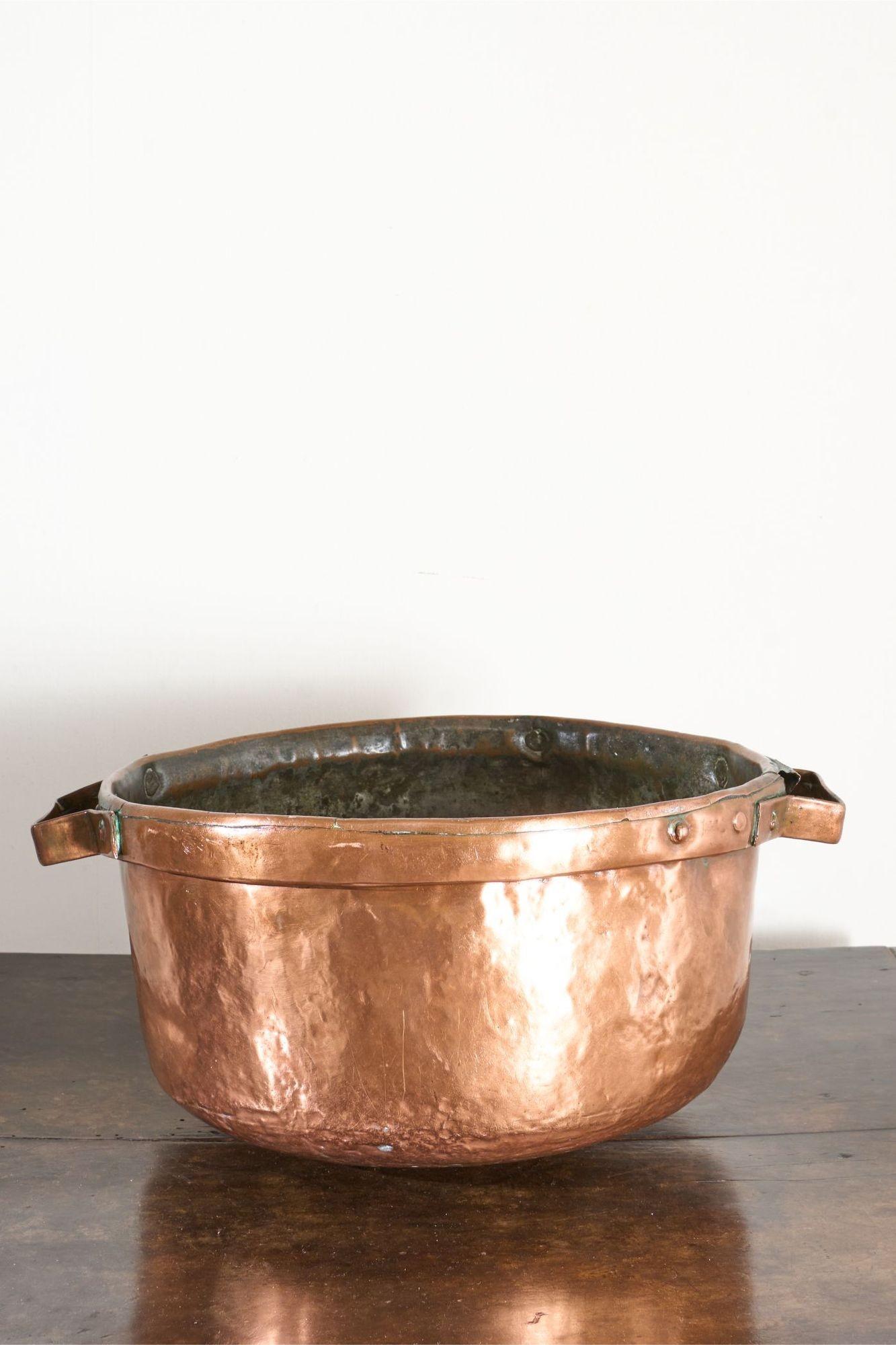 19th Century Heavy Copper Grain Measure - No6 (1 of 7) 19th Century Heavy Copper Grain Measure - No6 (1 of 7)