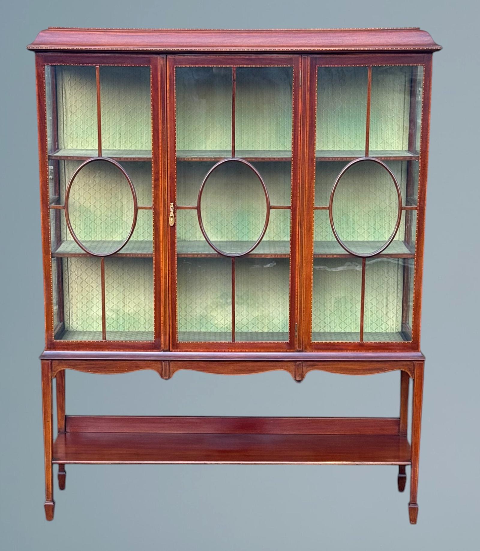 Edwardian Inlaid Mahogany Display Cabinet (1 of 12)