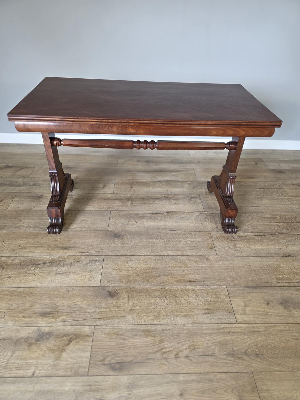 1840s Antique Mahogany Side Table (1 of 15)