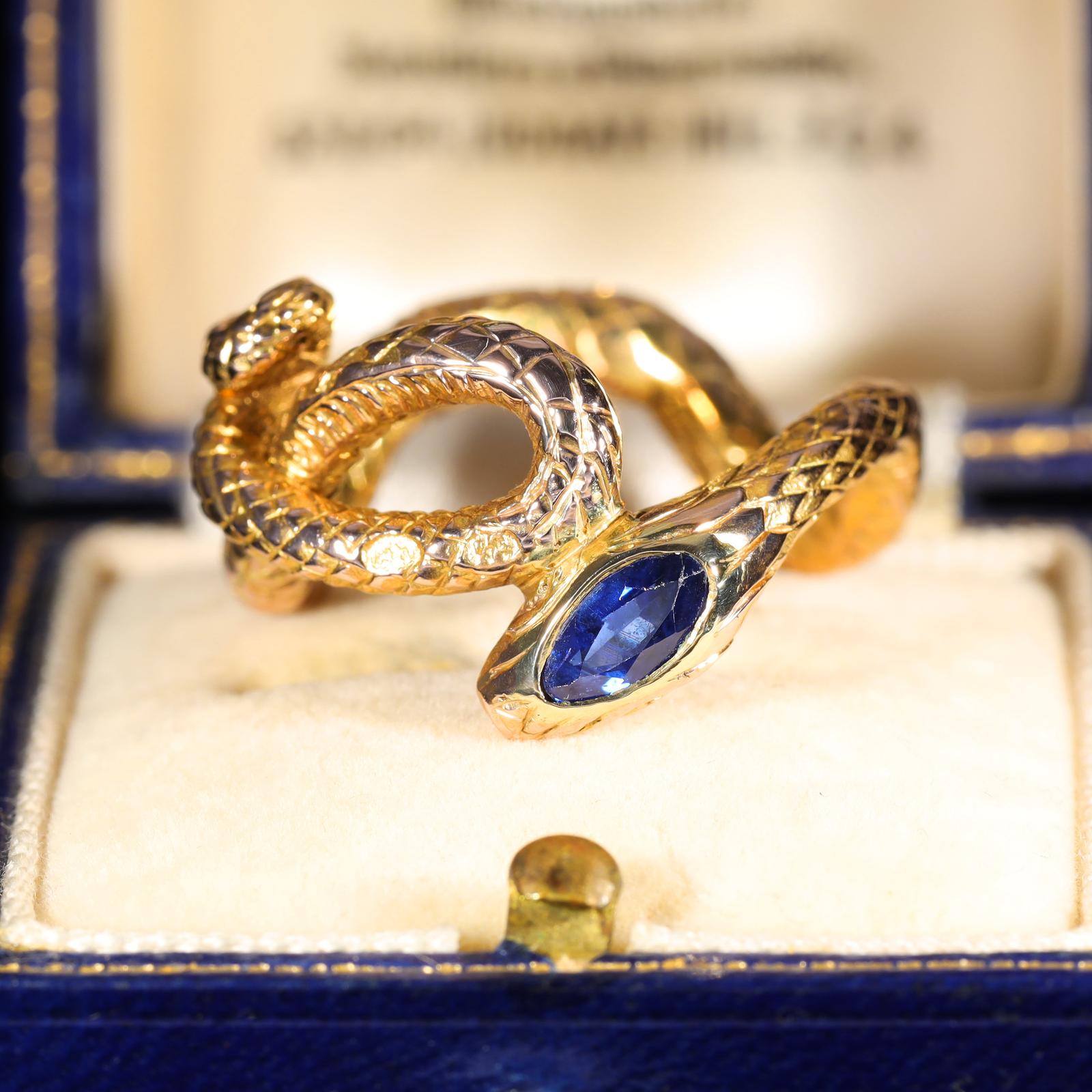 The Antique Russian Coiled Sapphire Snake Ring (1 of 10)