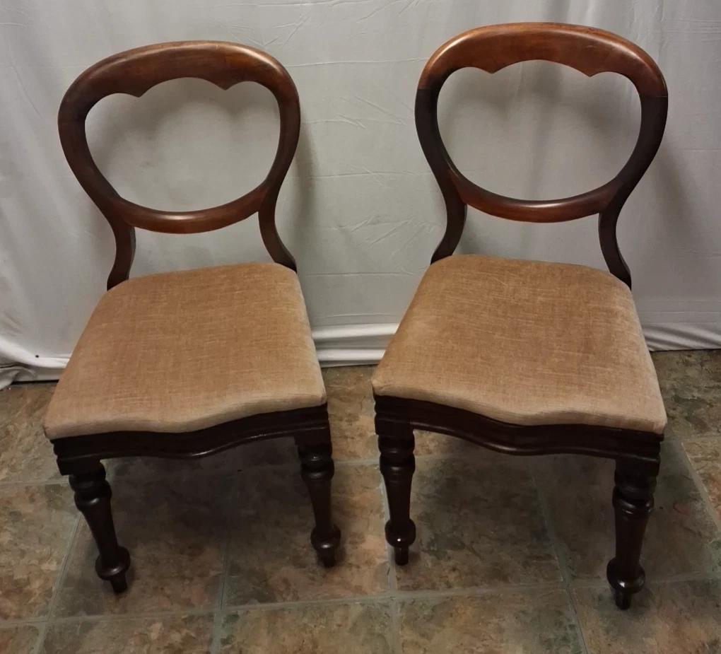 Pair Of Antique Victorian Mahogany Quality Balloon Back Side Chairs (1 of 8)