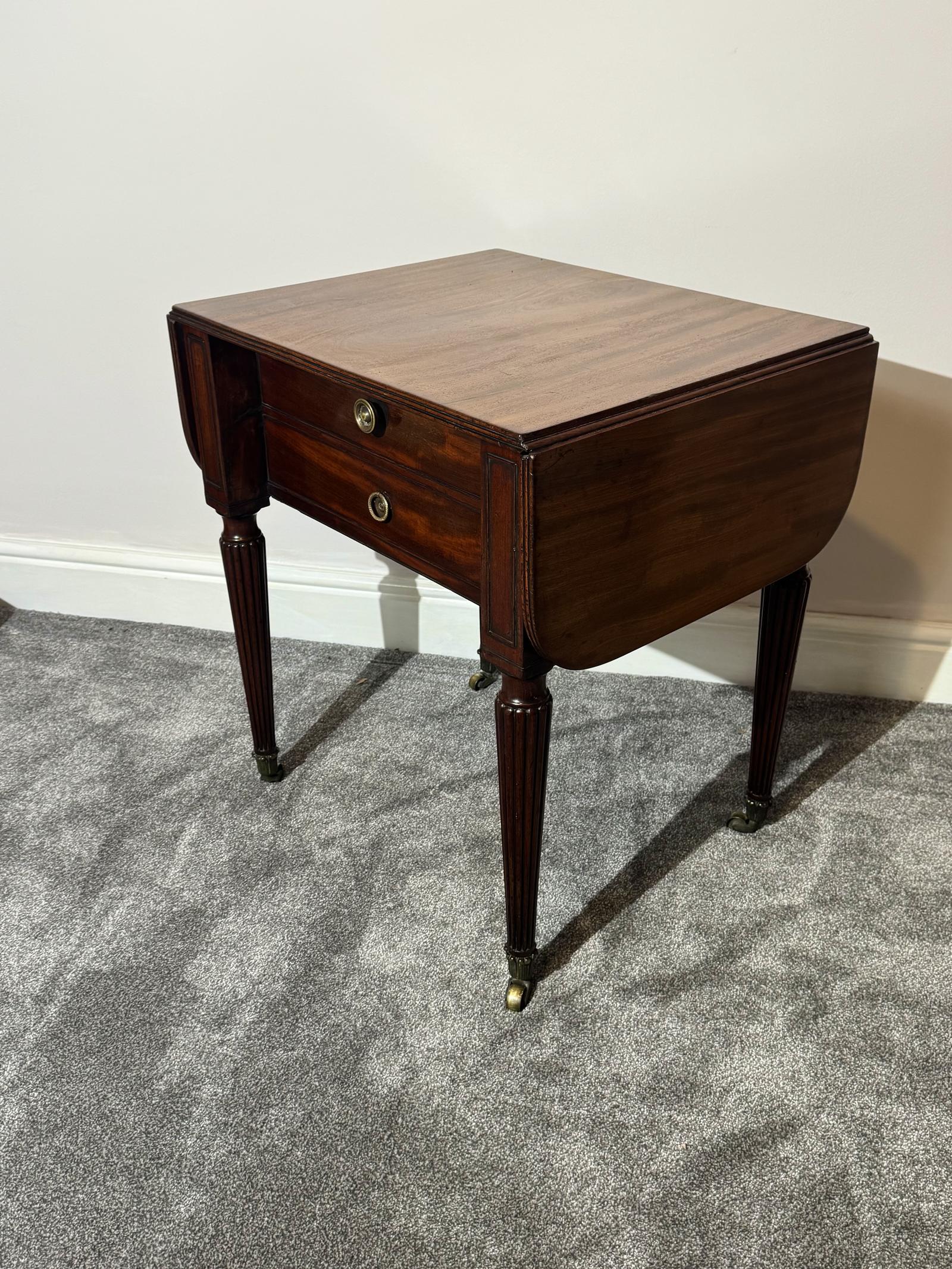 Regency Pembroke Drop Leaf Side Lamp Table (1 of 11)