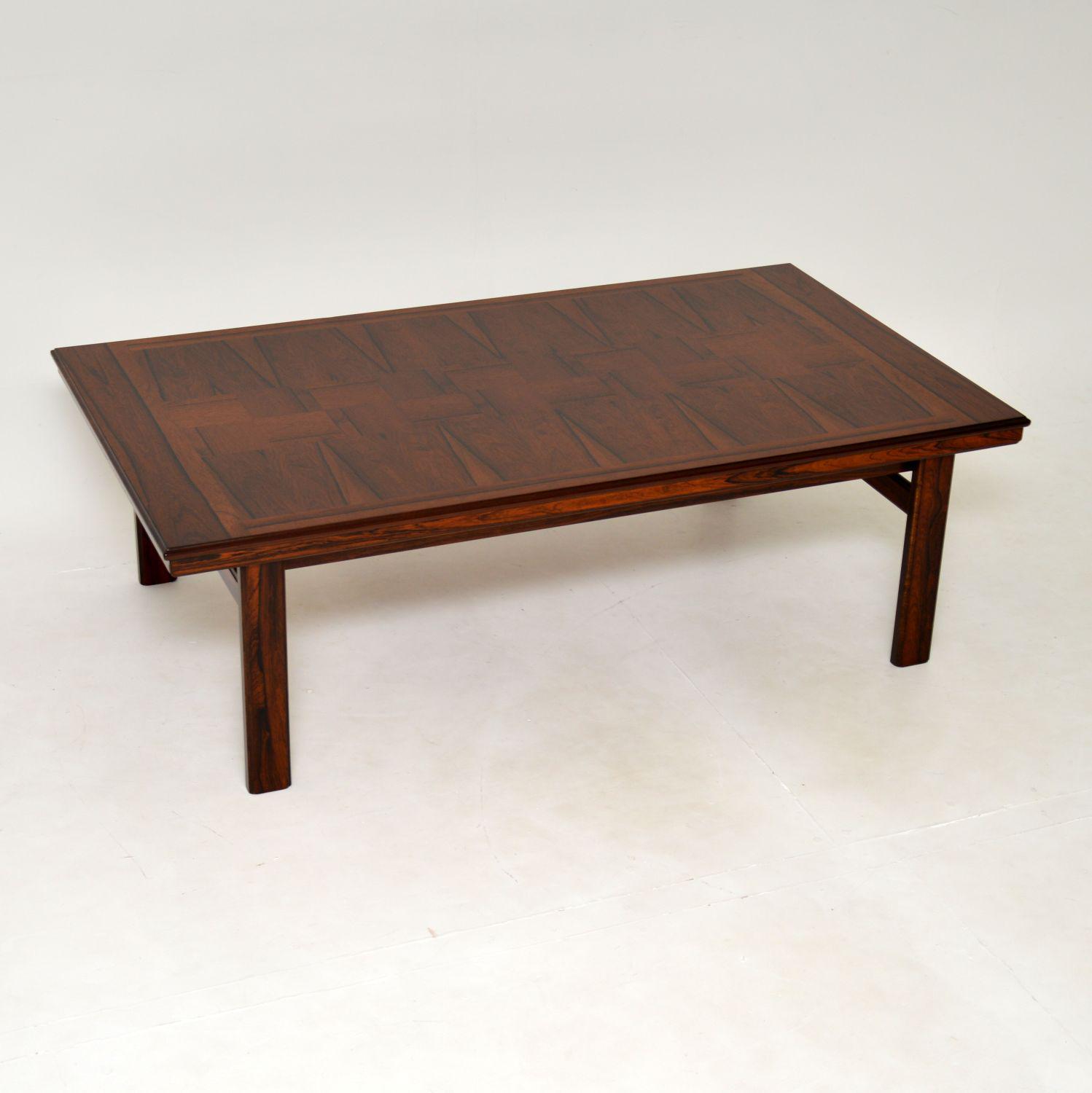 1960's Danish Vintage Rosewood Coffee Table (1 of 10) 1960's Danish Vintage Rosewood Coffee Table (1 of 10)