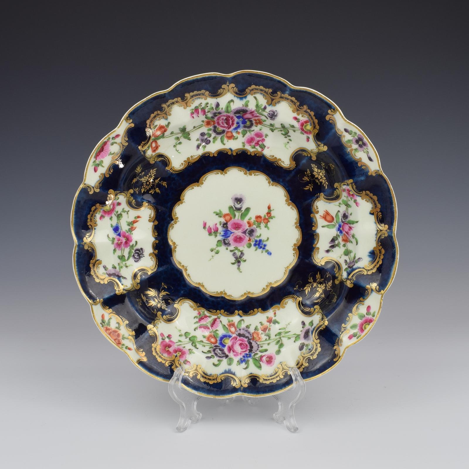 First Period Worcester Porcelain Blue Scale Junket Dish  c.1770 (1 of 7)