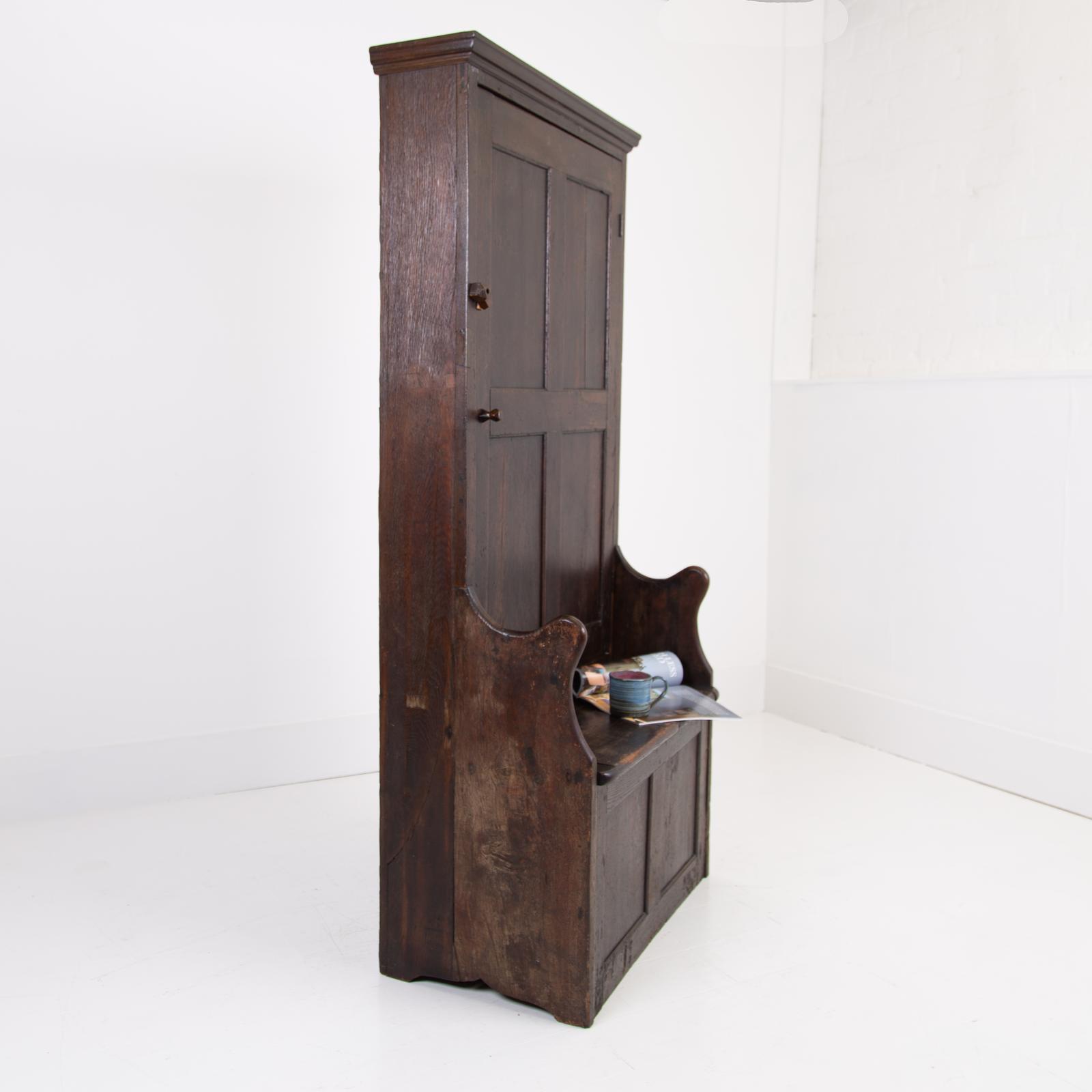 Delightful Country Oak Bacon Settle (1 of 18)