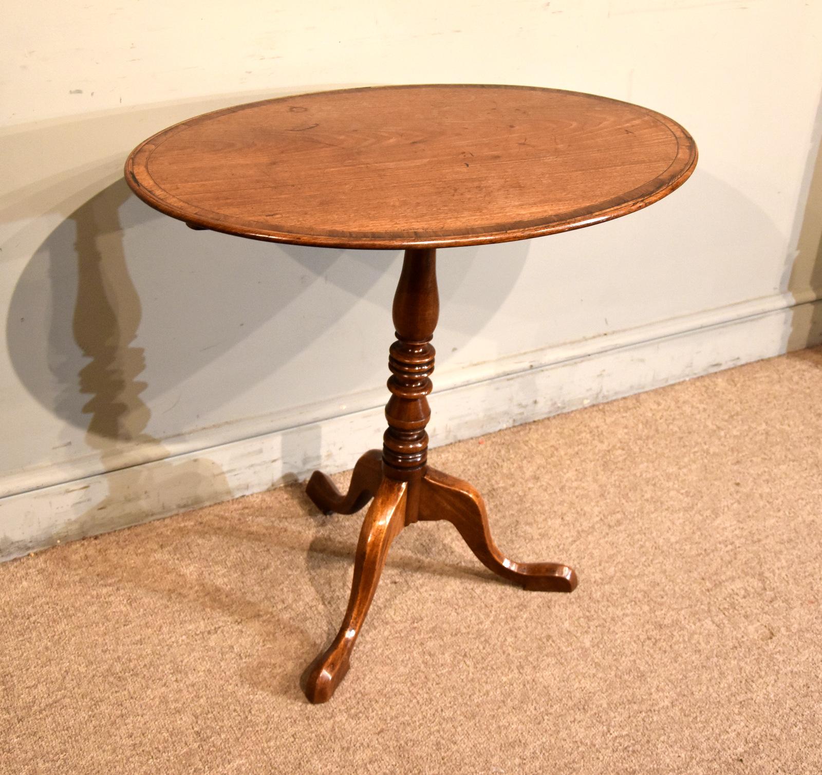 George III Mahogany Oval Crossbanded Table (1 of 7) George III Mahogany Oval Crossbanded Table (1 of 7)