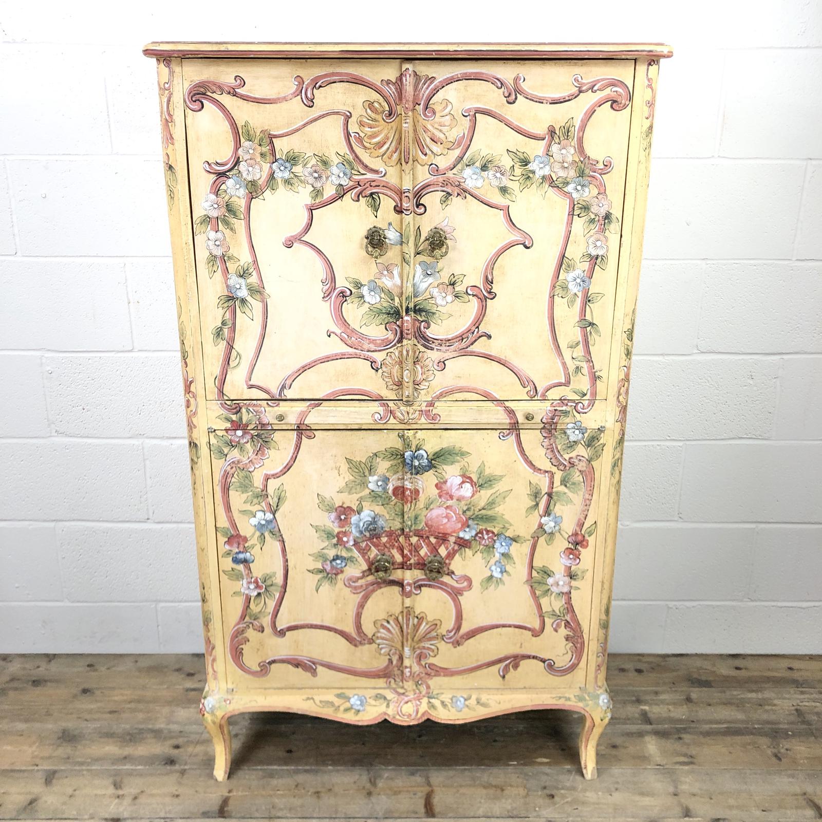 Vintage Painted Italian Style Side Cabinet (1 of 9) Vintage Painted Italian Style Side Cabinet (1 of 9)