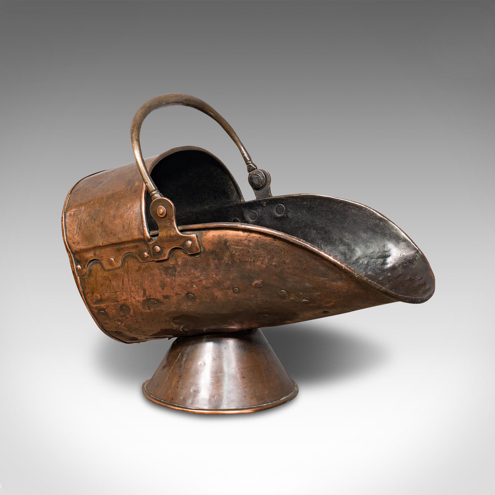 Antique Helmet Fire Basket, Copper, Coal Scuttle, Fireside, Bin, Victorian, 1880 (1 of 12) Antique Helmet Fire Basket, Copper, Coal Scuttle, Fireside, Bin, Victorian, 1880 (1 of 12)