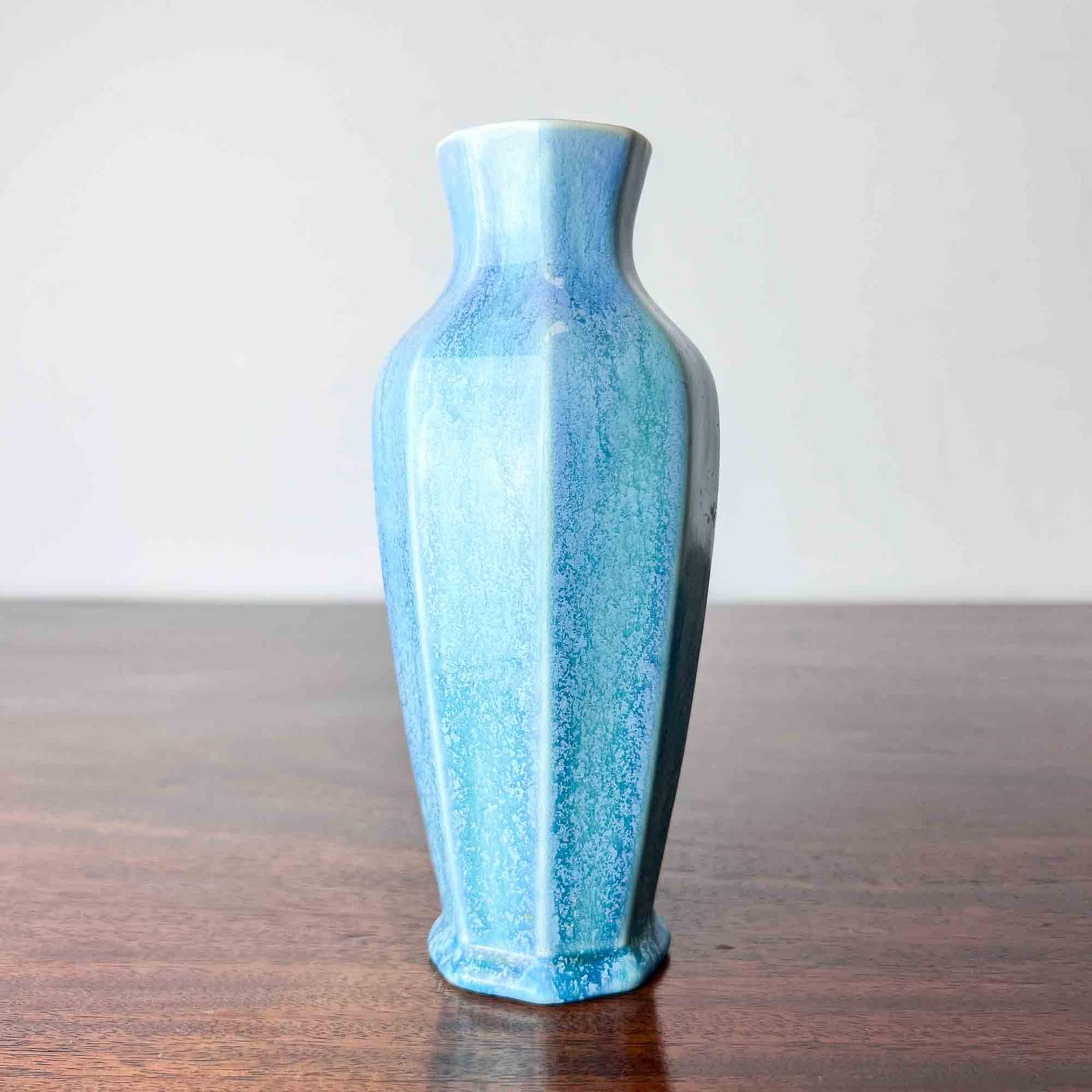 Pilkingtons Royal Lancastrian Octagonal Turquoise Vase (1 of 5) Pilkingtons Royal Lancastrian Octagonal Turquoise Vase (1 of 5)