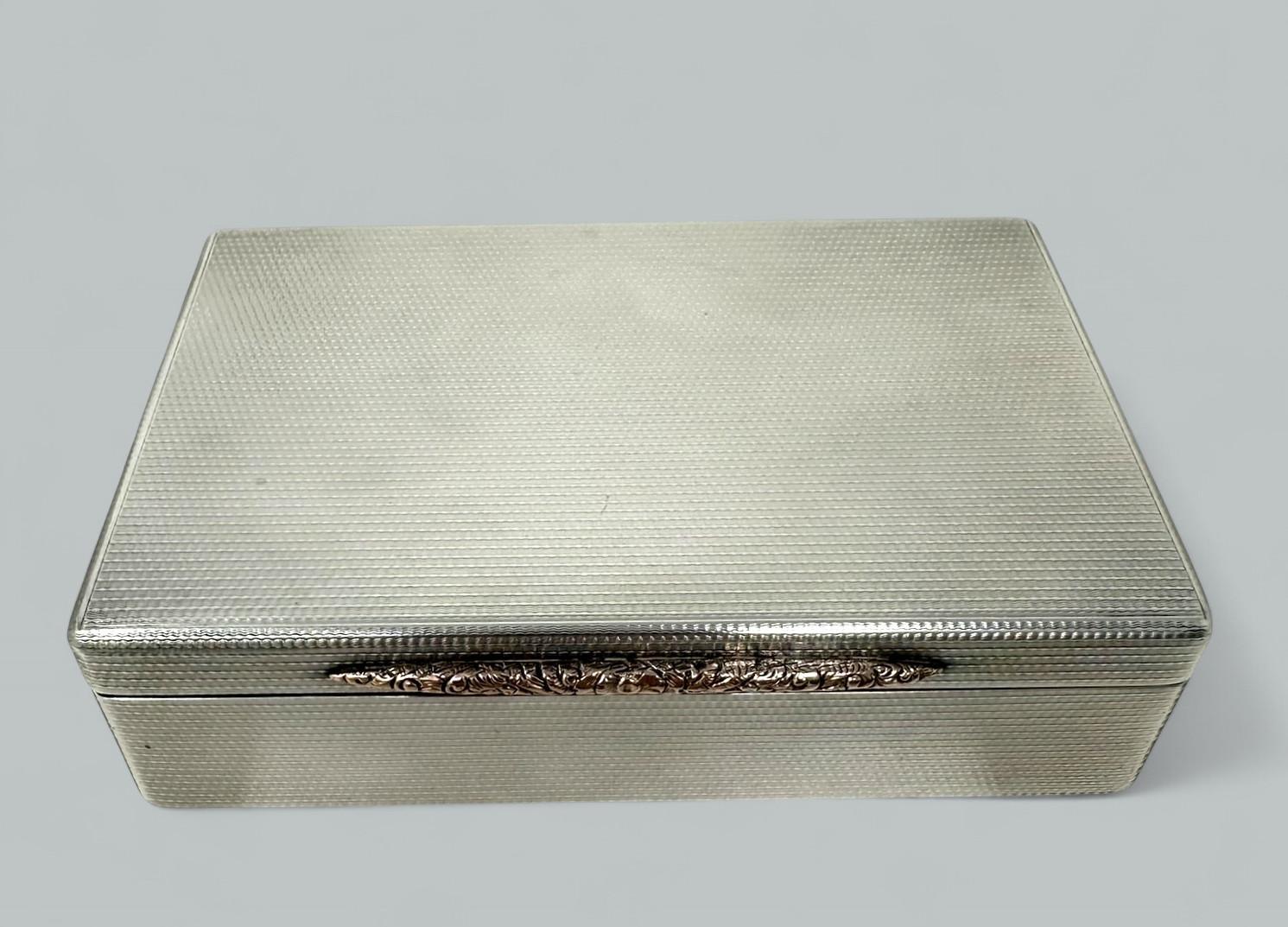 Antique Vintage Sterling Solid Silver Jewellery Casket Trinket Box A Wilcox 1922 (1 of 6) Antique Vintage Sterling Solid Silver Jewellery Casket Trinket Box A Wilcox 1922 (1 of 6)