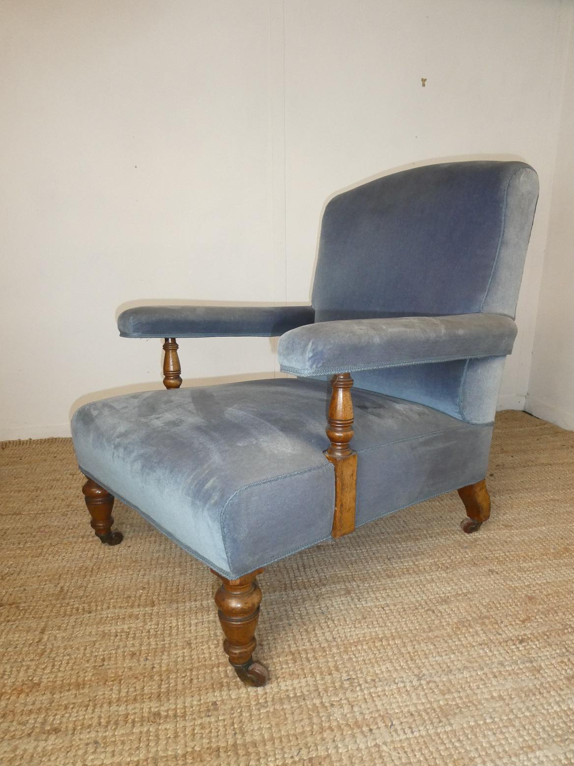 English 19th Century Oak Armchair (1 of 9) English 19th Century Oak Armchair (1 of 9)