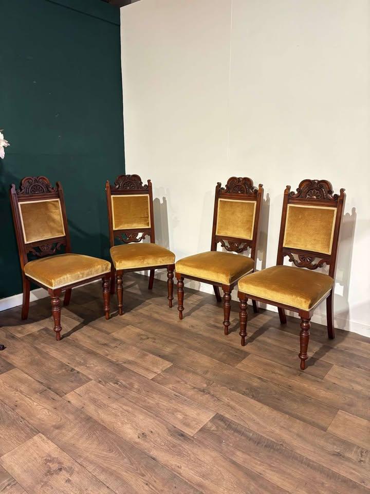 Four Edwardian Carved Walnut Dining Chairs (1 of 15)