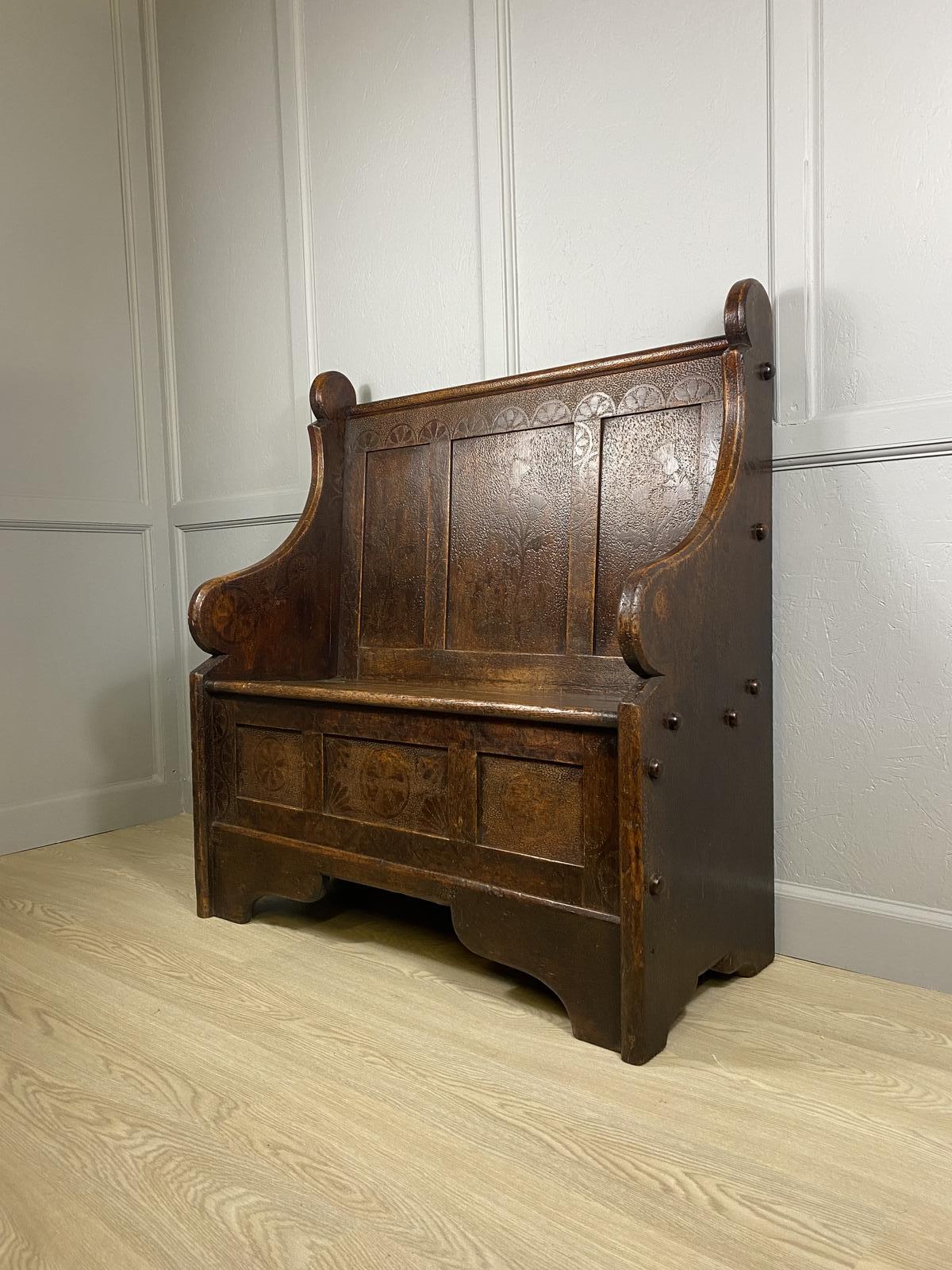 Victorian Vernacular Pine Bench (1 of 8) Victorian Vernacular Pine Bench (1 of 8)